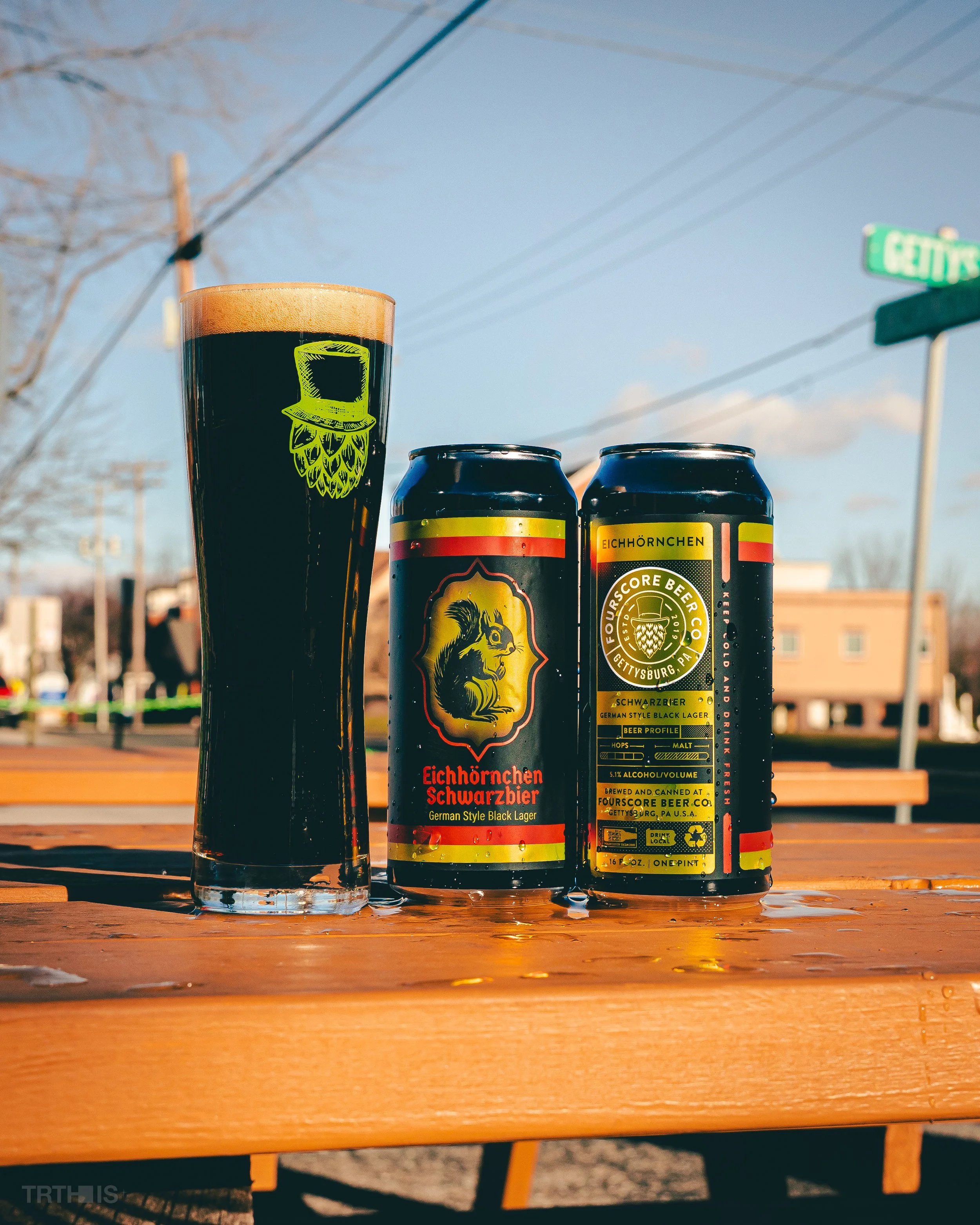 [ FOURSCORE ] eichhornchen schwarzbier-1.jpg