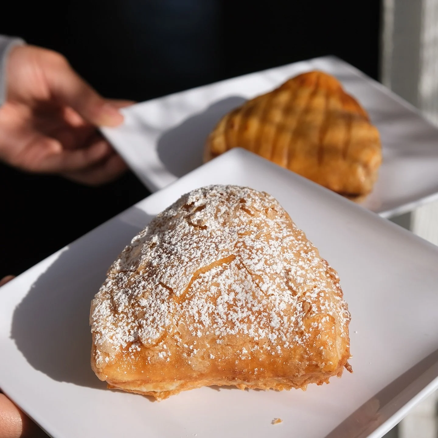 Have you tried our turnovers?🤭
If so, which is your fav? Or which do you want to try?✨