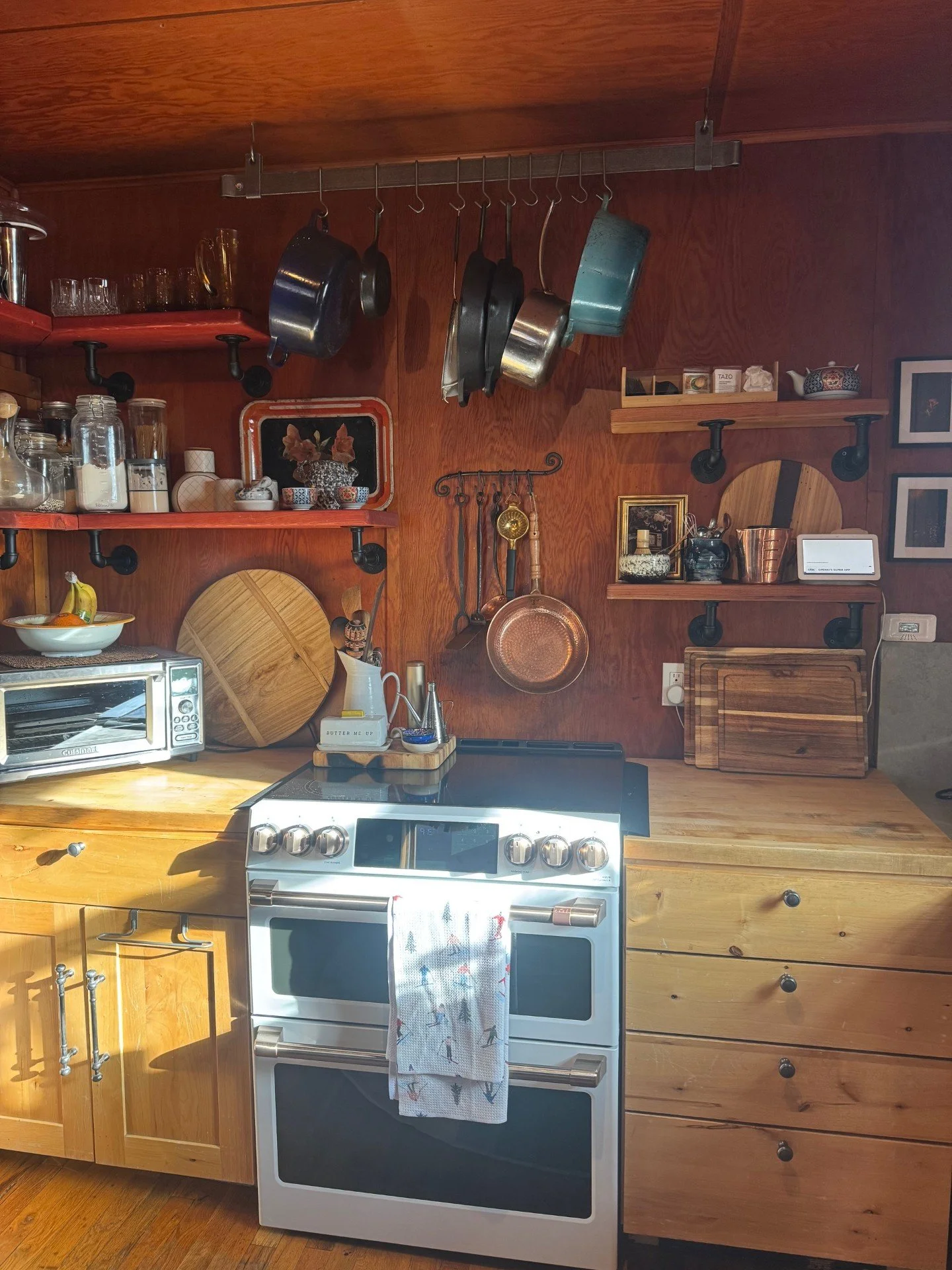 Kapha Spring Cleaning: How to Refresh Your Home (and Your Energy) This Season