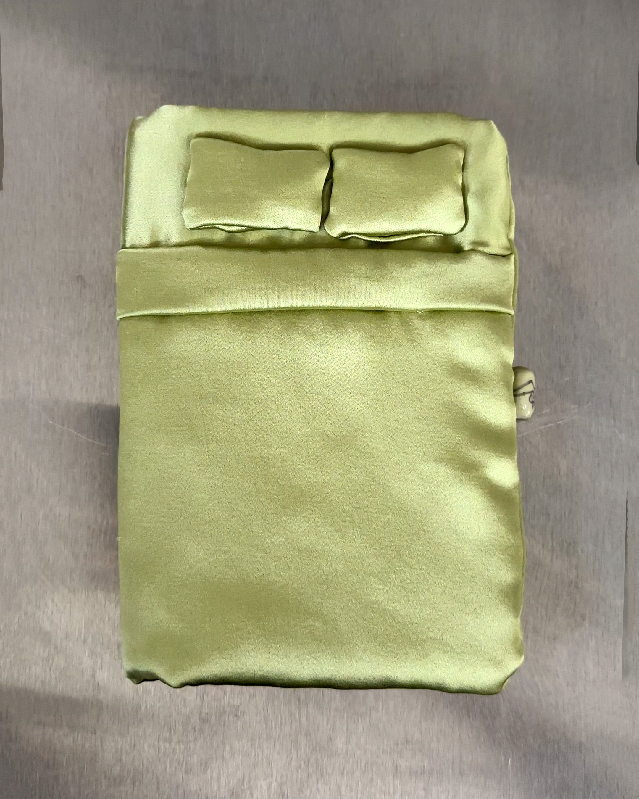 e reclaimed silk quilted puffy refillable journal.png