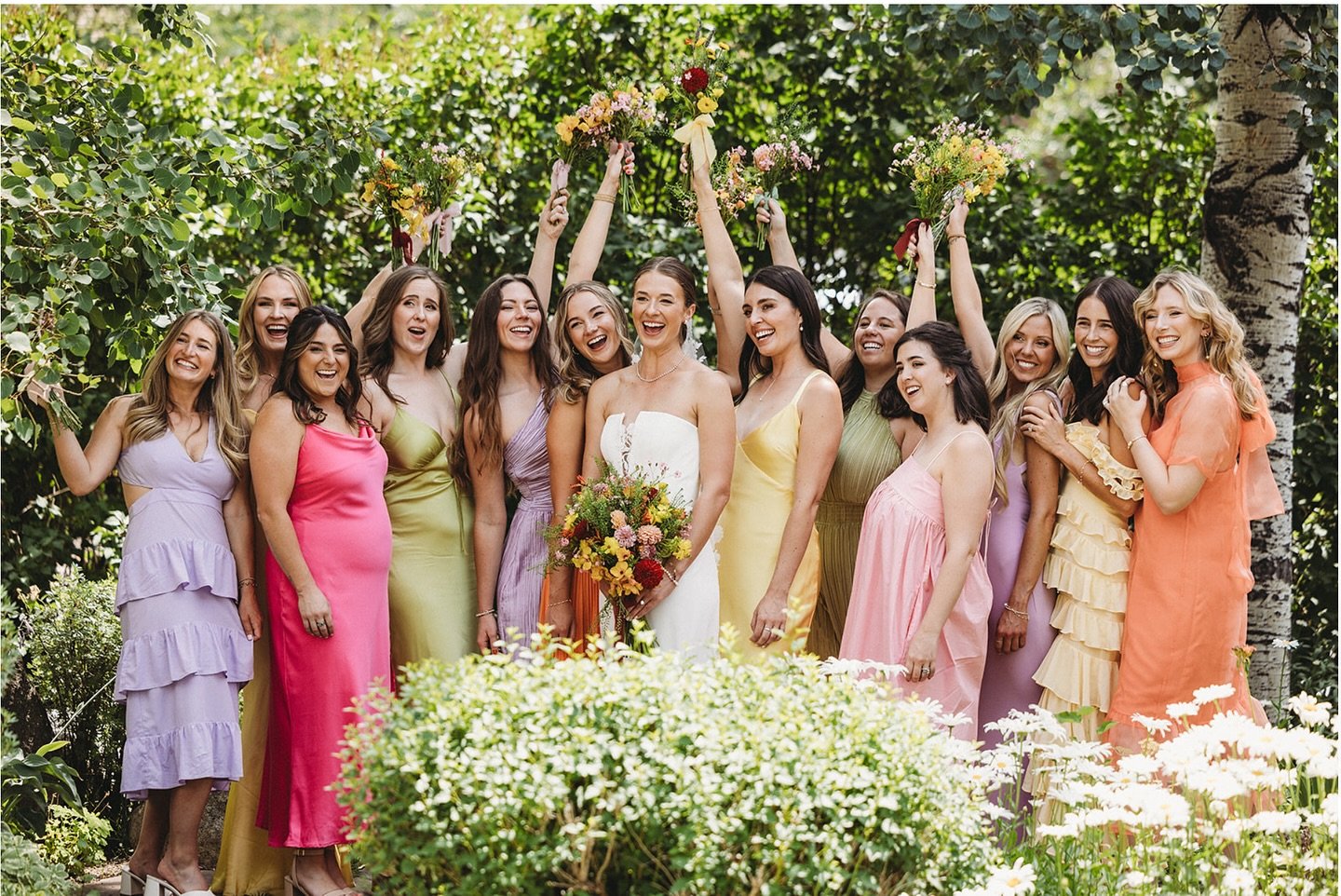 There&rsquo;s a lot that goes into a wedding morning&mdash;but grace under pressure might be my superpower. 🦸&zwj;♀️

This bride&rsquo;s photo holds more than just beautiful hair and happy faces&mdash;it holds a story.

After some back and forth, th