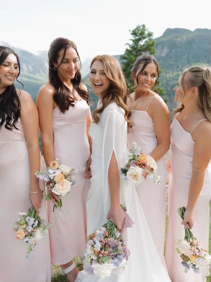 No two heads of hair are the same&mdash;and that&rsquo;s the beauty of what I do. 

As a bridal hair specialist, I have the expertise to work with all hair types, textures, and lengths, ensuring that every person in your bridal party feels just as be