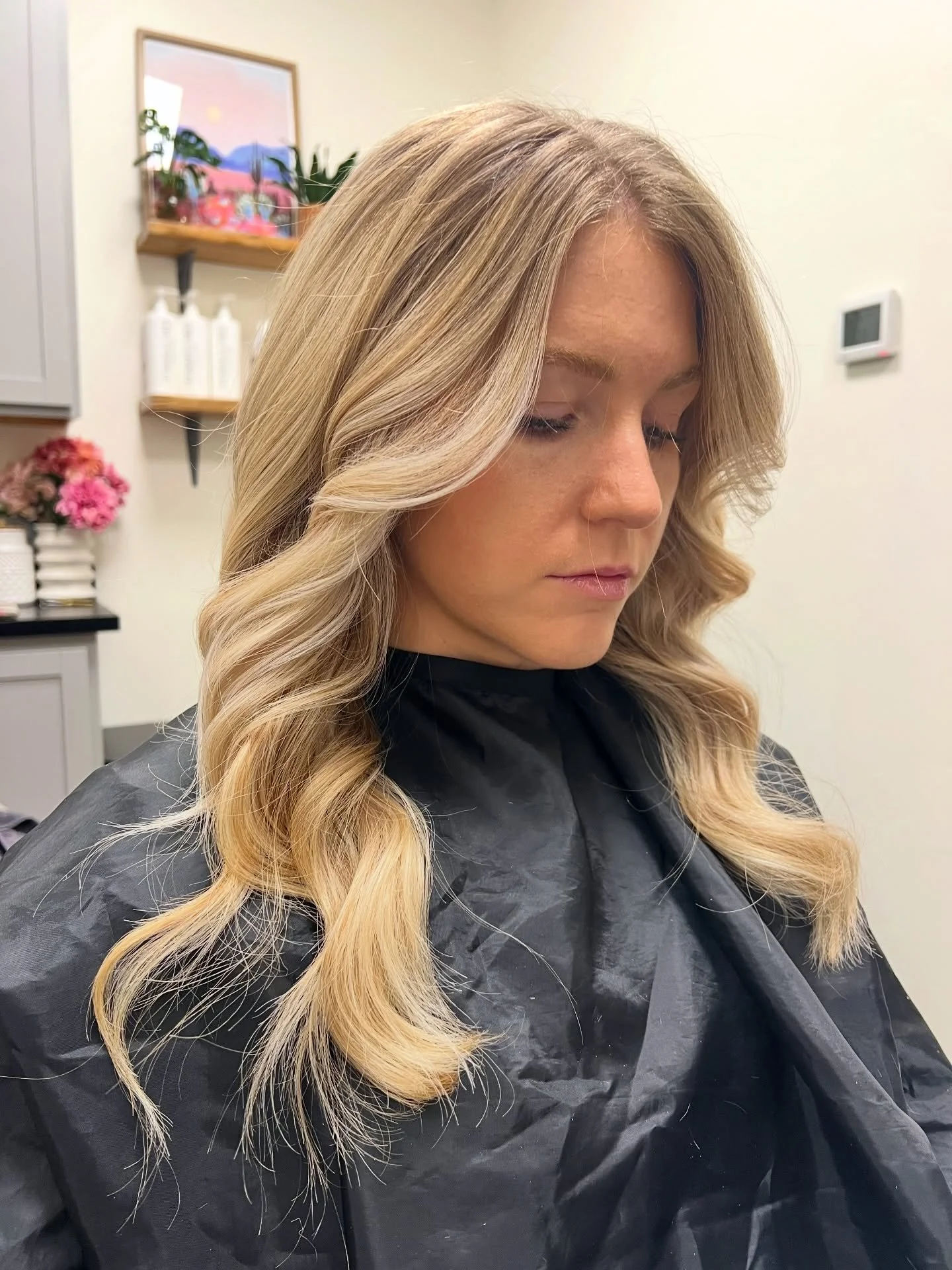 There&rsquo;s something so special about helping a bride get ready for one of the biggest days of her life. 🤍

A few weeks before her wedding, we refreshed her highlights, reshaped her layers, and gave her ends a soft trim &mdash; that perfect &ldqu