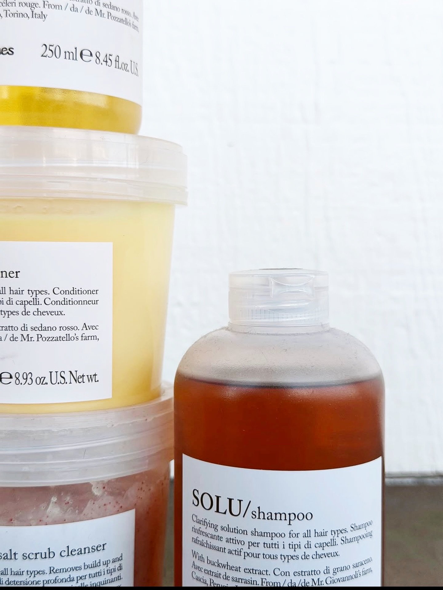 If your hair has been feeling dull, heavy, or harder to style&hellip;

It might not be your products&mdash;
it might be buildup.

A clarifying shampoo like Solu gently resets your hair so everything else can actually work the way it&rsquo;s supposed 