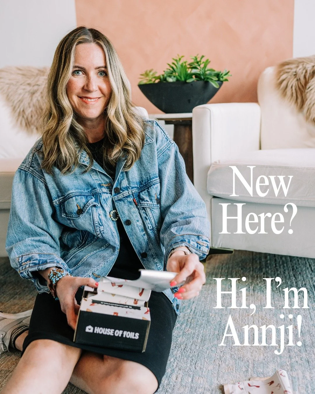 If you&rsquo;re new here, hi. I&rsquo;m Annji &mdash; and this is what I love doing behind the chair. 🤍

I&rsquo;m a modern blonding specialist, which means I&rsquo;m a little obsessed with creating blonde that feels dimensional, intentional, and ea