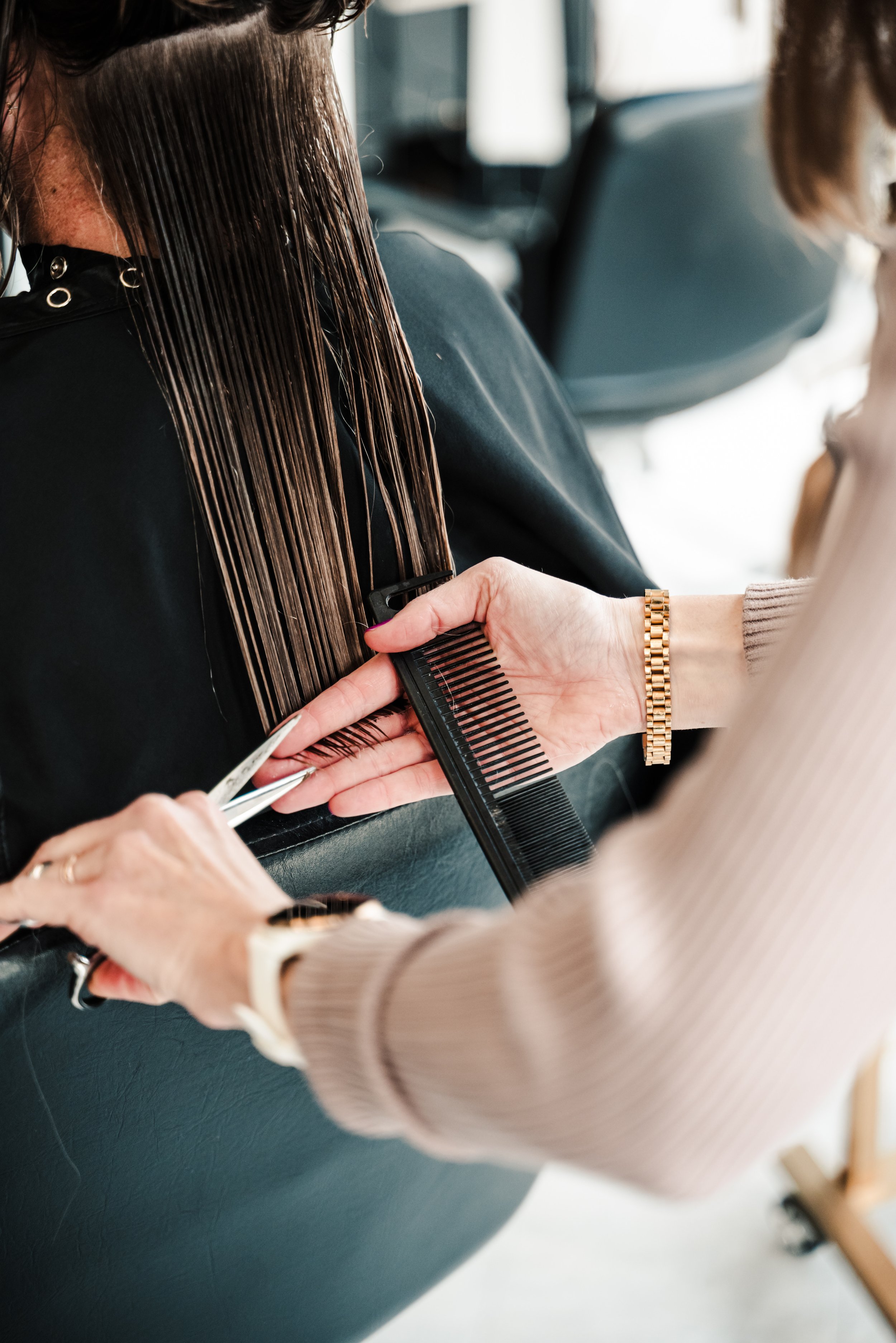 Grand Junction hairstylist, personalized haircuts, modern haircut techniques