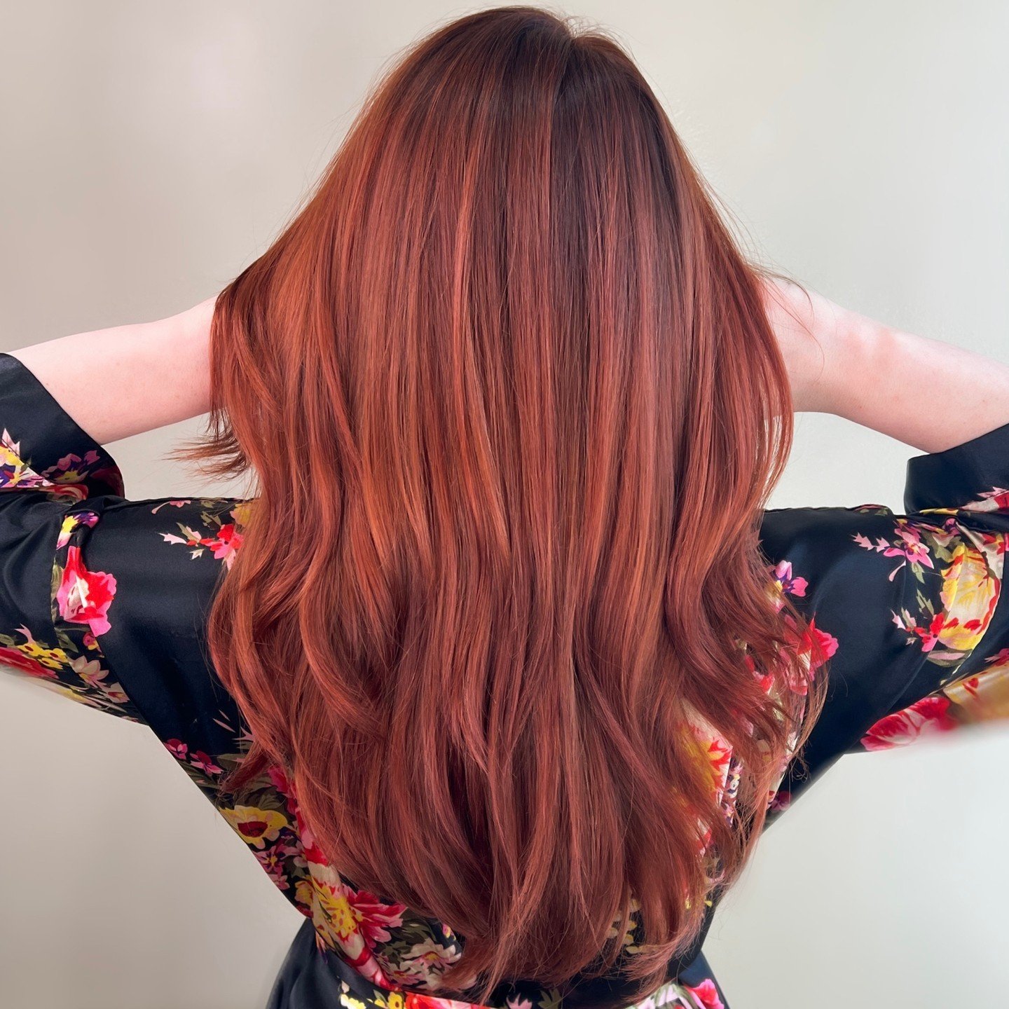 Toning shampoo for reds?  Yes, please!

We all know blondes love to incorporate purple shampoo into their hair care routine, but did you know redheads have at home toning options, too?

Using a color depositing shampoo like Milbon Sophistone Color Ba