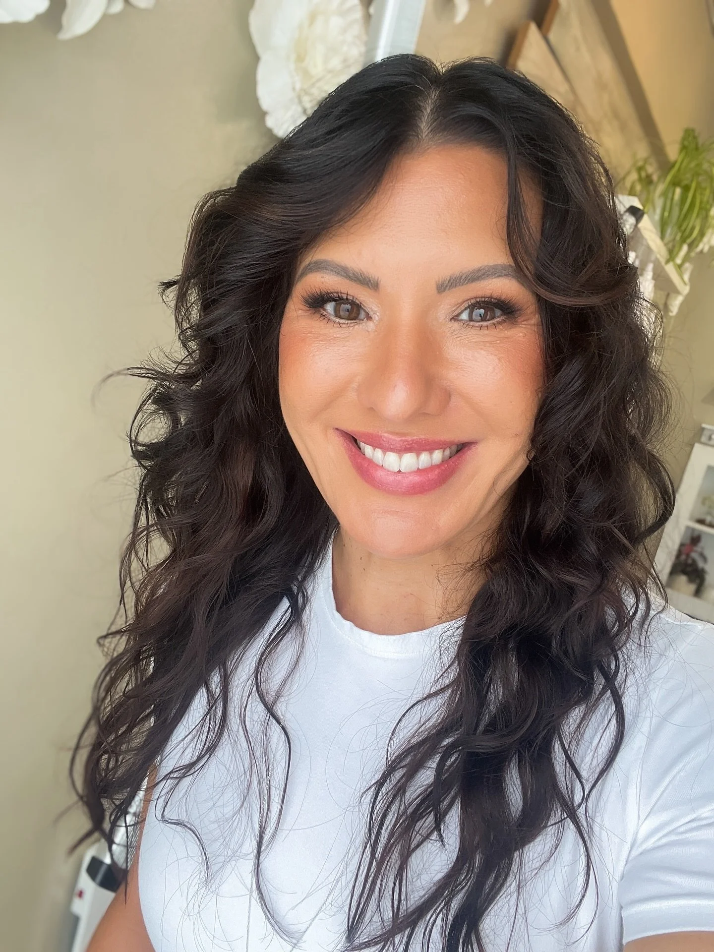 Meet My Yay-Team!

If you&rsquo;ve ever sat in my chair, you&rsquo;ve probably heard about the three guys who make me smile most- Daniel, Fred, and Murray!

First up: Daniel- my husband, biggest cheerleader, and blood sugar monitor.
He&rsquo;s the ca