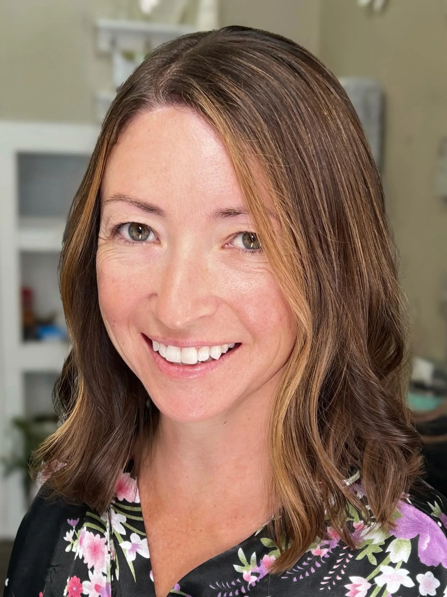 New around here? Let&rsquo;s make this easy.

If you&rsquo;re thinking about booking your first color appointment, my New Client Page is the best place to start.

There you&rsquo;ll find:
✨ A little about me and how I approach color
✨ A clear menu wi