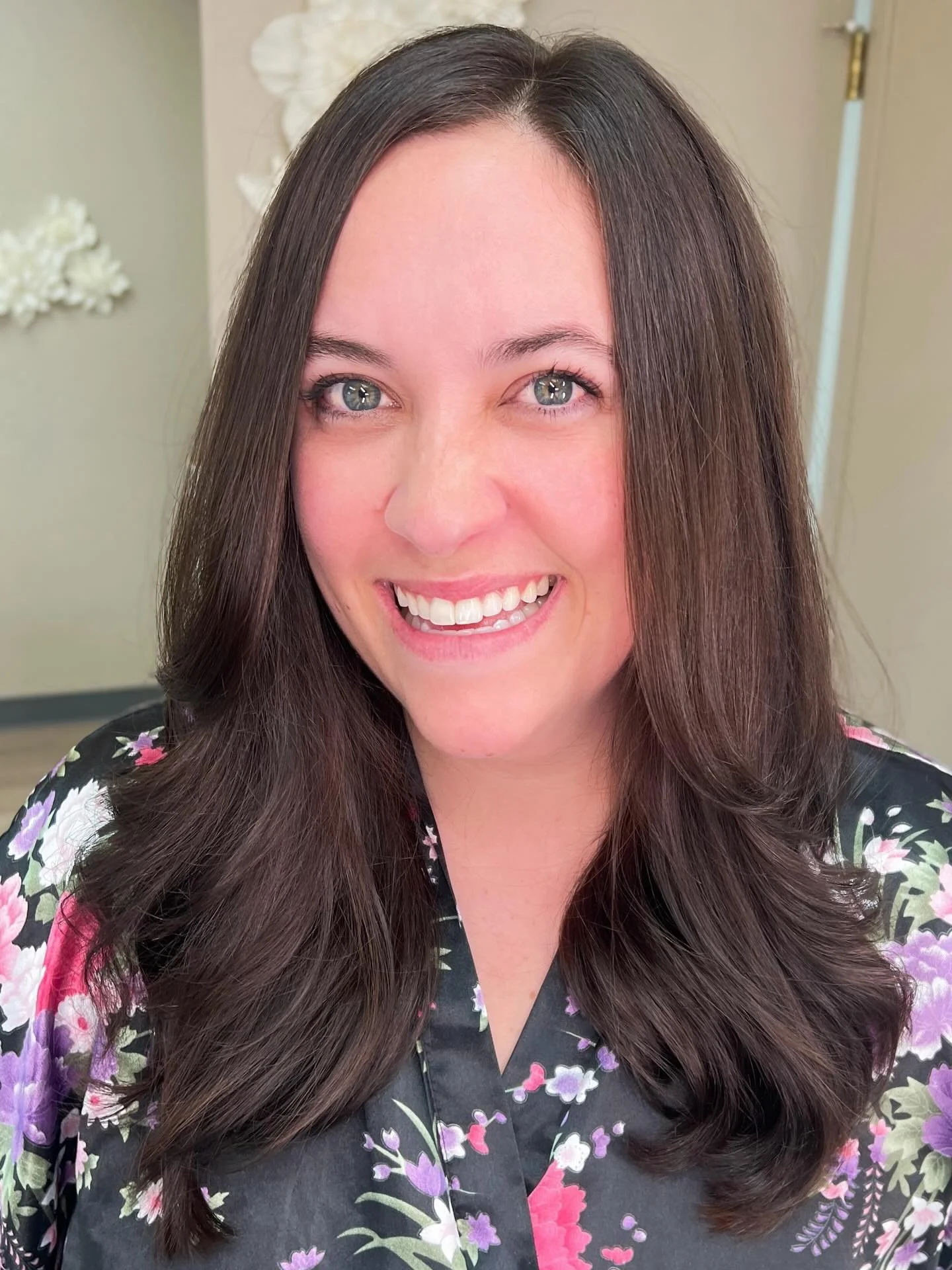 Starting to see a few grays but not ready to sign up for high maintenance color?

You&rsquo;re not alone.

For many of the women I work with, this is the sweet spot. Enough gray to annoy&hellip; not enough to commit a full root routine every 4-6 week
