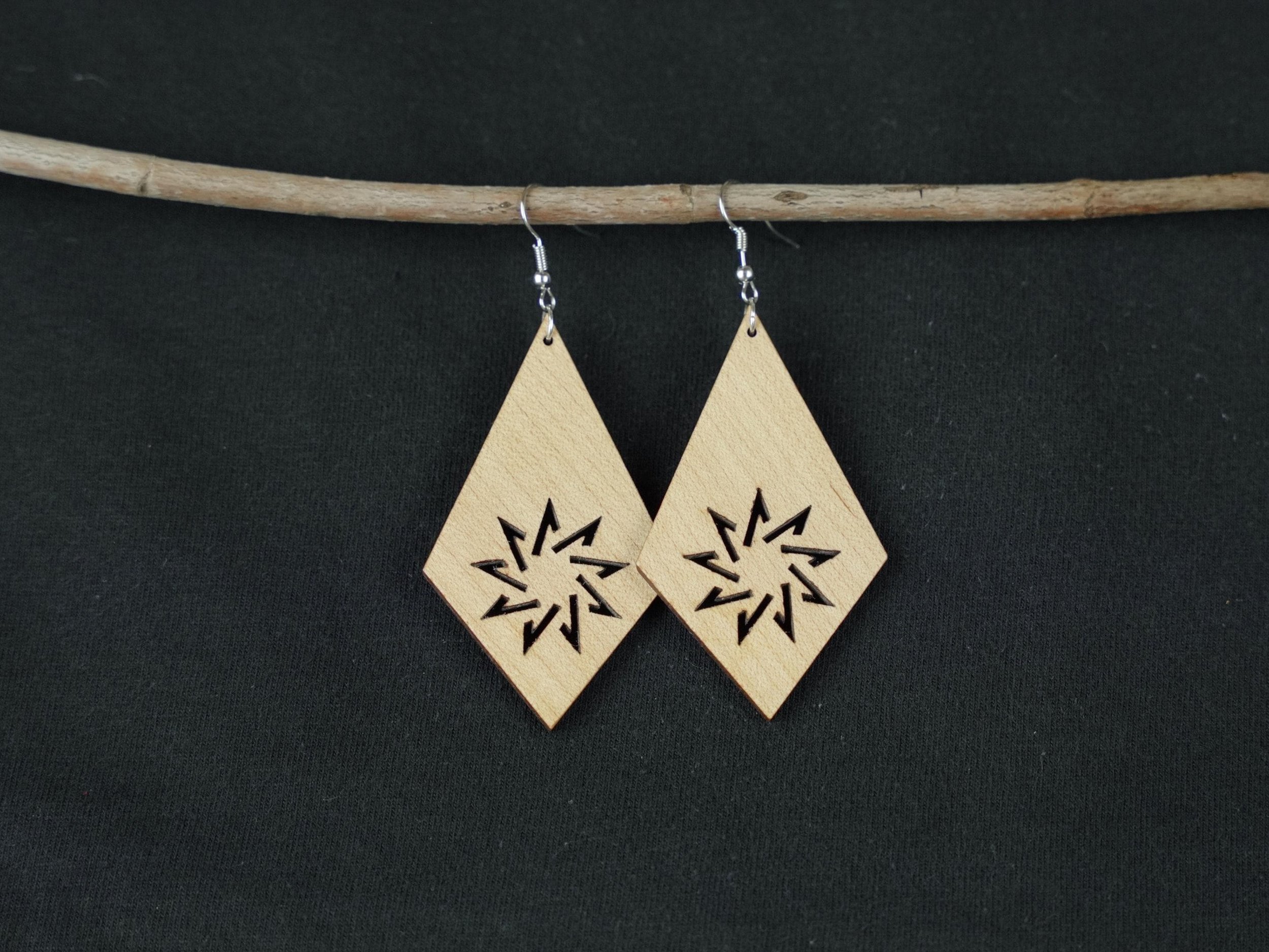 https://i.etsystatic.com/45263417/r/il/52d9c0/6707450433/il_fullxfull.6707450433_g9lu.jpg
