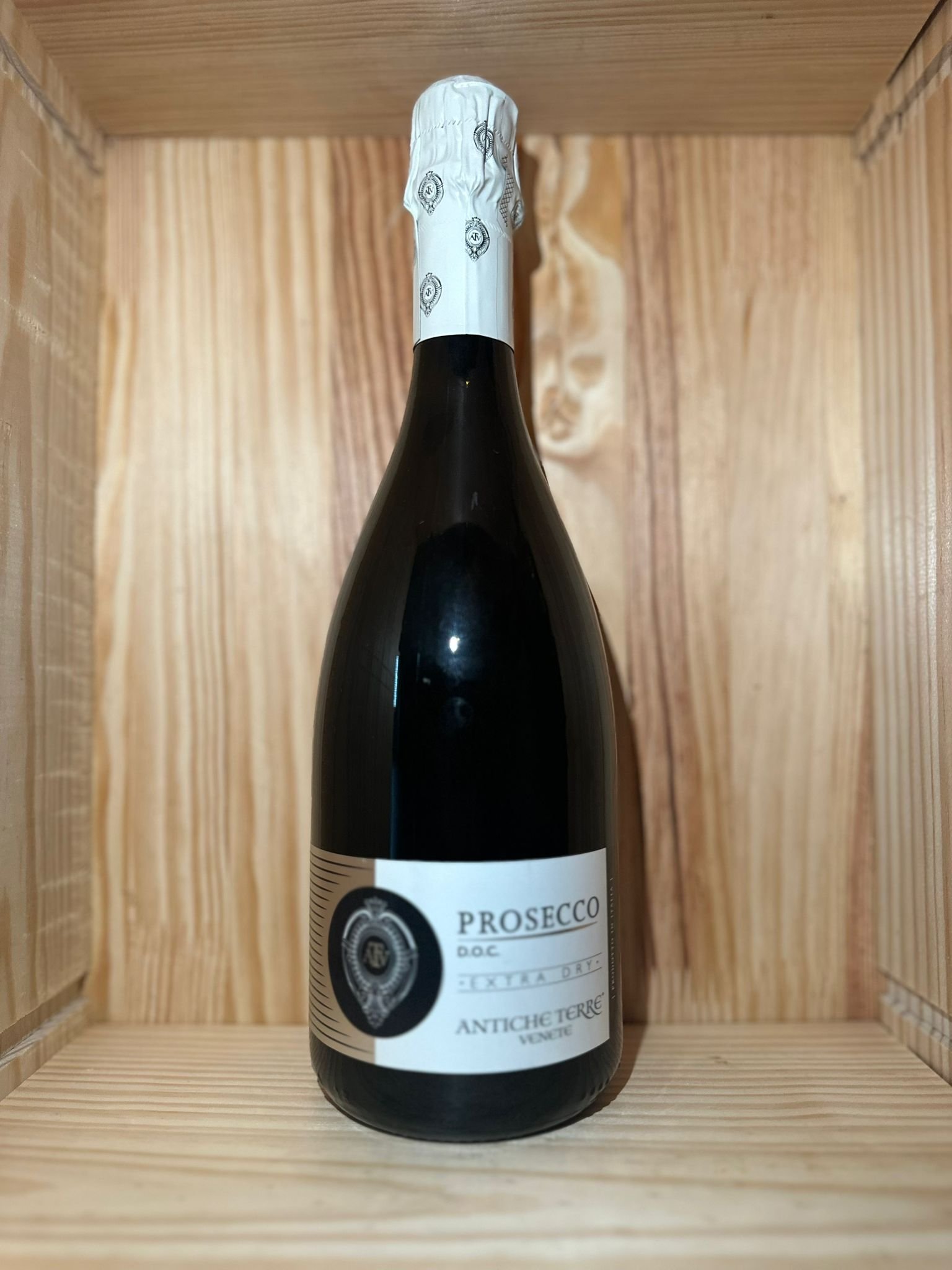 PHOTO-2024-08-15-11-12-38BOTTIGLIE DI VINO.jpg