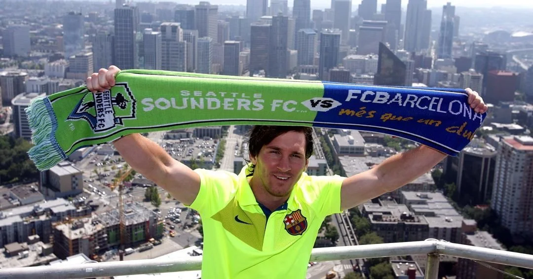 Sixteen years on, he's baaaaaack to face the Sounders. Only now everyone's all grown up.  #TBT