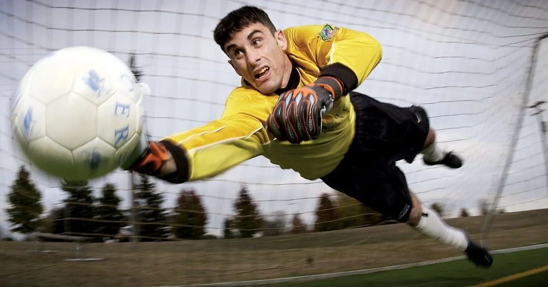 We're approaching 0️⃣ hour for Eras of Legends, hosted by Brian Schmetzer. Doors at 5:30 tonight, program at 6:30. It's the Sounders players &amp; coaches telling the Sounders story at the Sounders headquarters. Yes, Rich Cullen here is wearing '0.' 