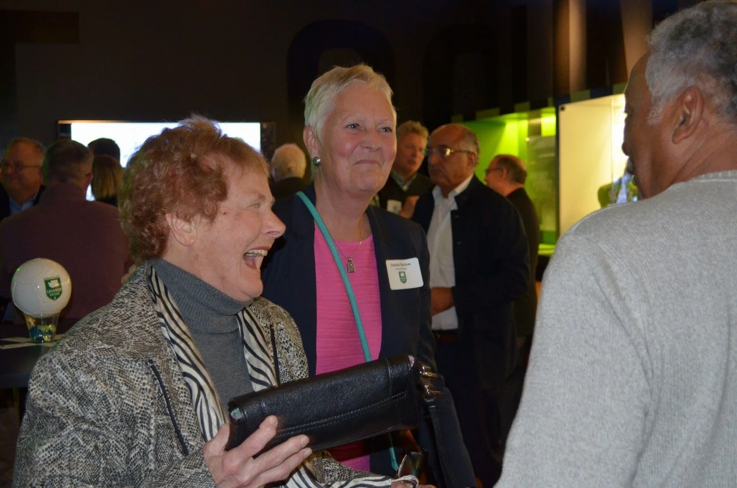 We share some sad news. A true pioneer and force in establishing the women's game in Washington, Bernadette Noonan has passed away. Here, Bernadette's pictured (left) at a WA Legends event in 2016. Her daughter Deidre's statement: &ldquo;It is with d