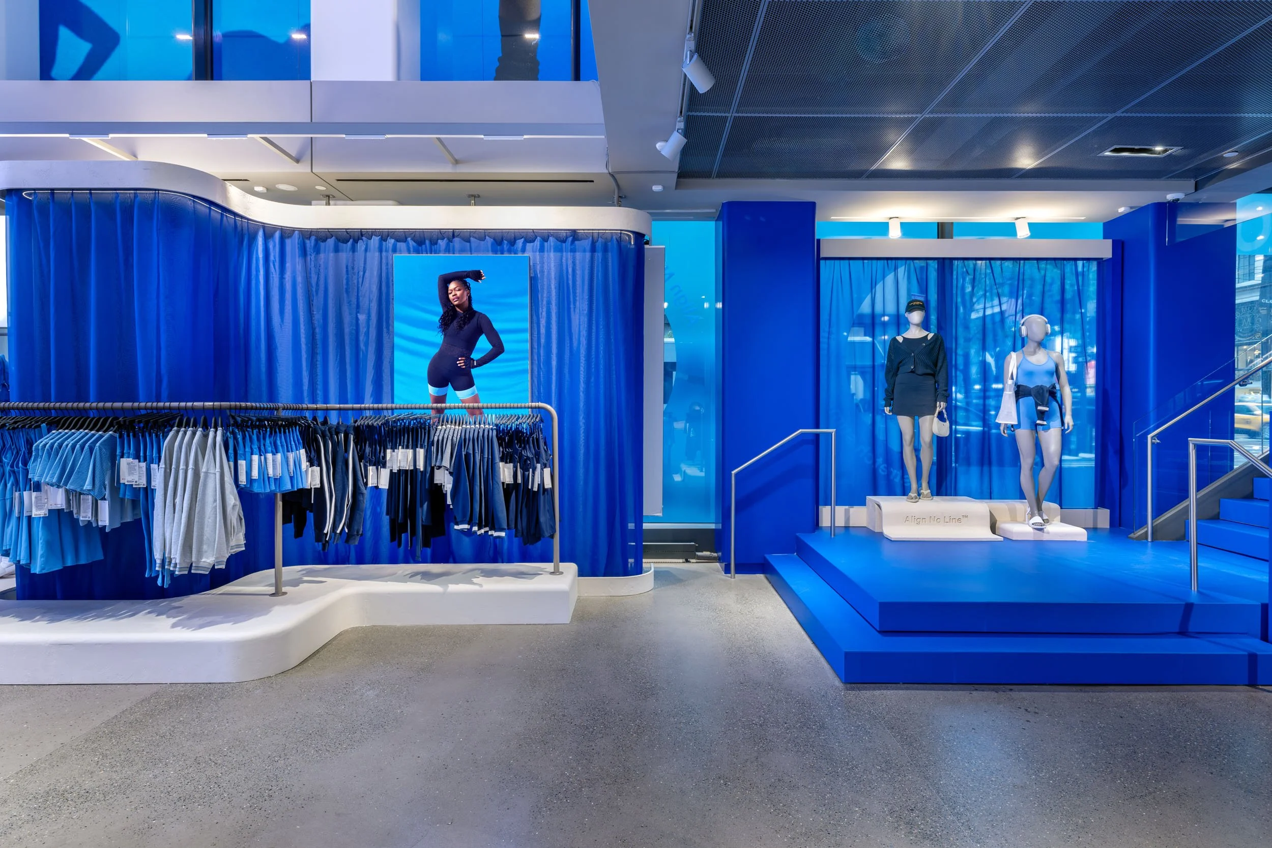 Lululemon_Align_5thAve_2358_LO.jpg