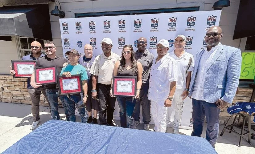 Casino honors community leaders at charity event