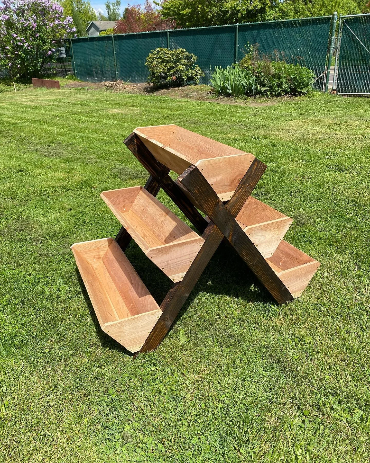 Just in time for Mother&rsquo;s Day
I have one left!

3 tier - 5 planter box stand - $120

Pick up in Keizer, Oregon