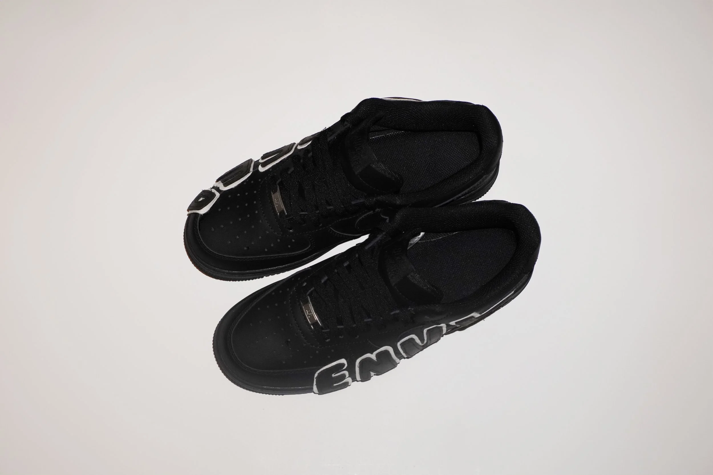 greedshoes2.jpg