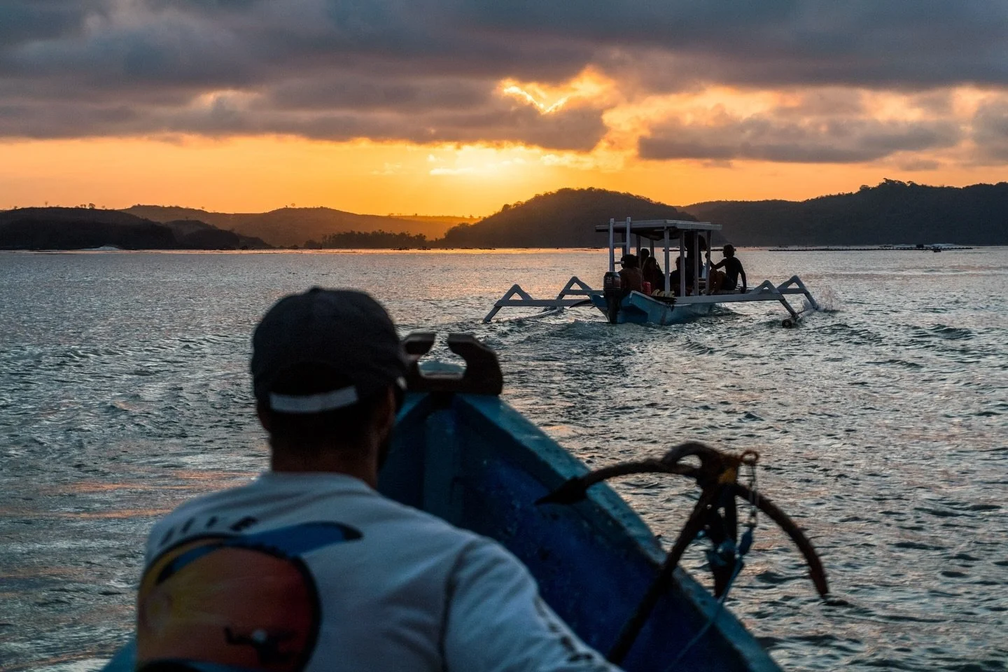 The Dawn Patrol. 

#surfcamplombok #surftriplombok #surfcampindonesia #adventure #surftrip #indosurf  #surfschool #lombok