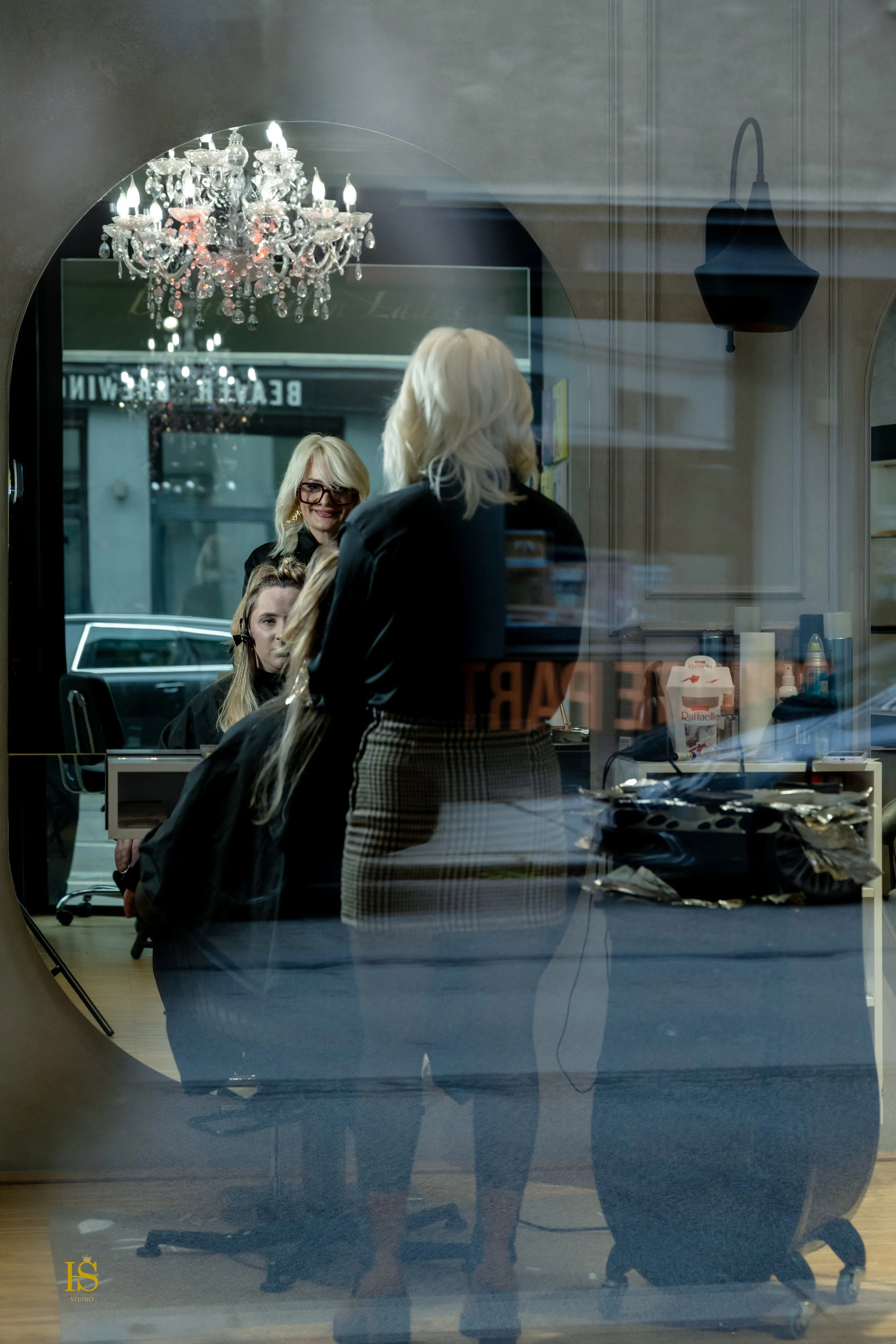 IKA HAIRSTYLIST-33.jpg