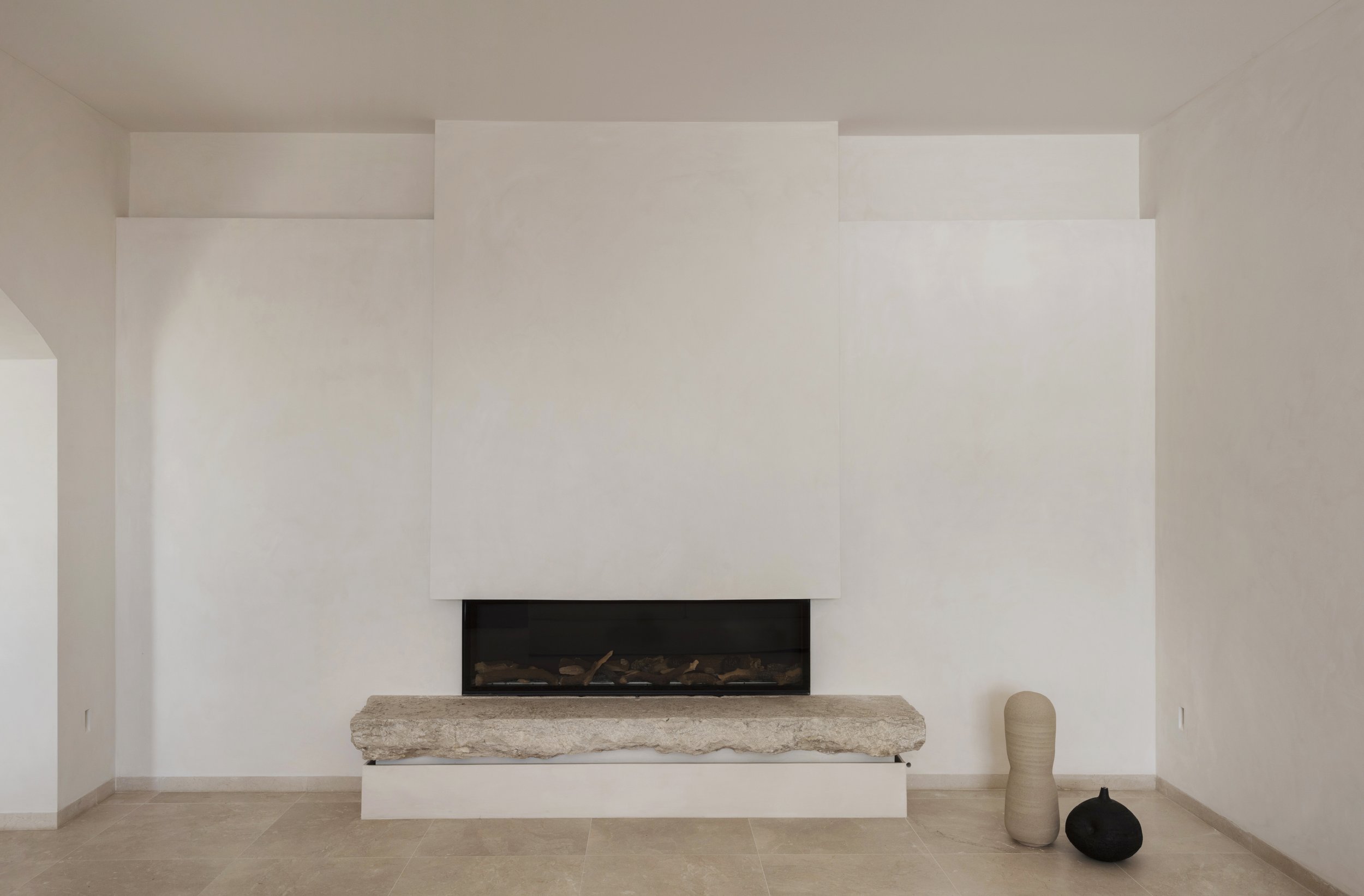 20_Fireplace.jpg
