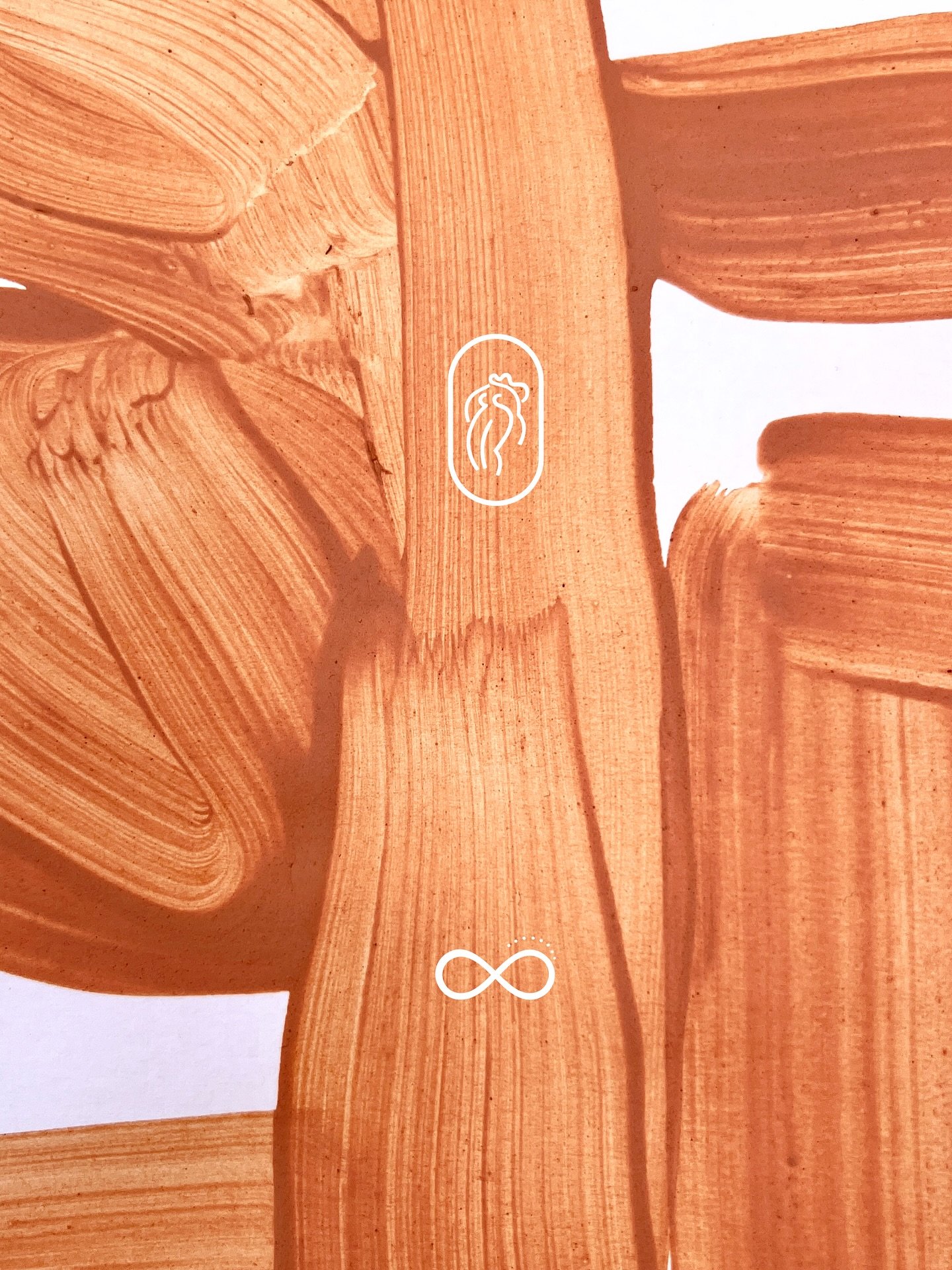 My Artist Residency continues as I begin exploring the wild clay we collected @sempre.overberg 🌞

The pigments are so rich and gorgeous, so that&rsquo;s where I naturally started. Playing with the palette that mother earth has to offer. Rich mustard