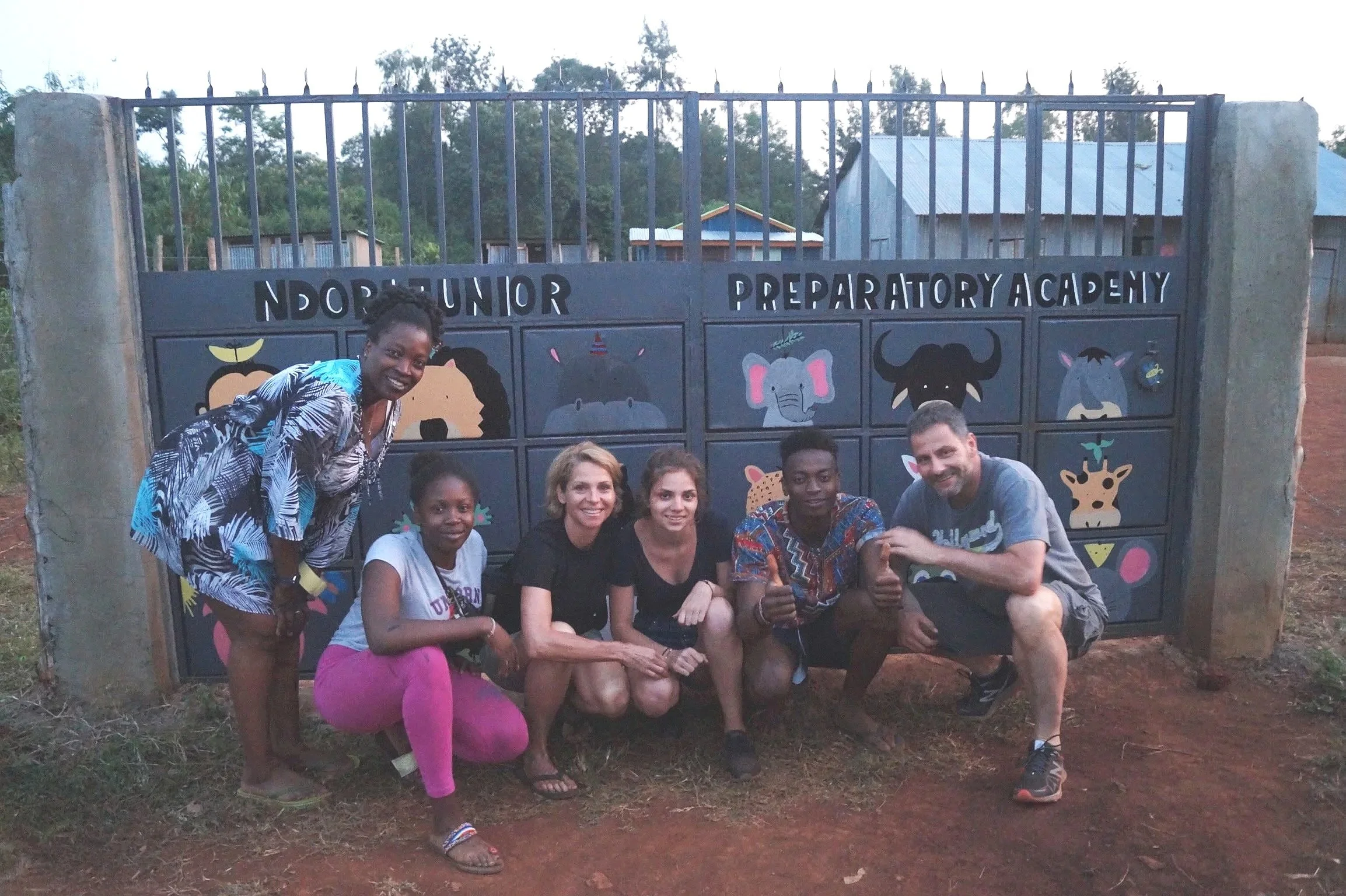 Ndori Aid Foundation Team beim Besuch in Ndori im Jahr 2019