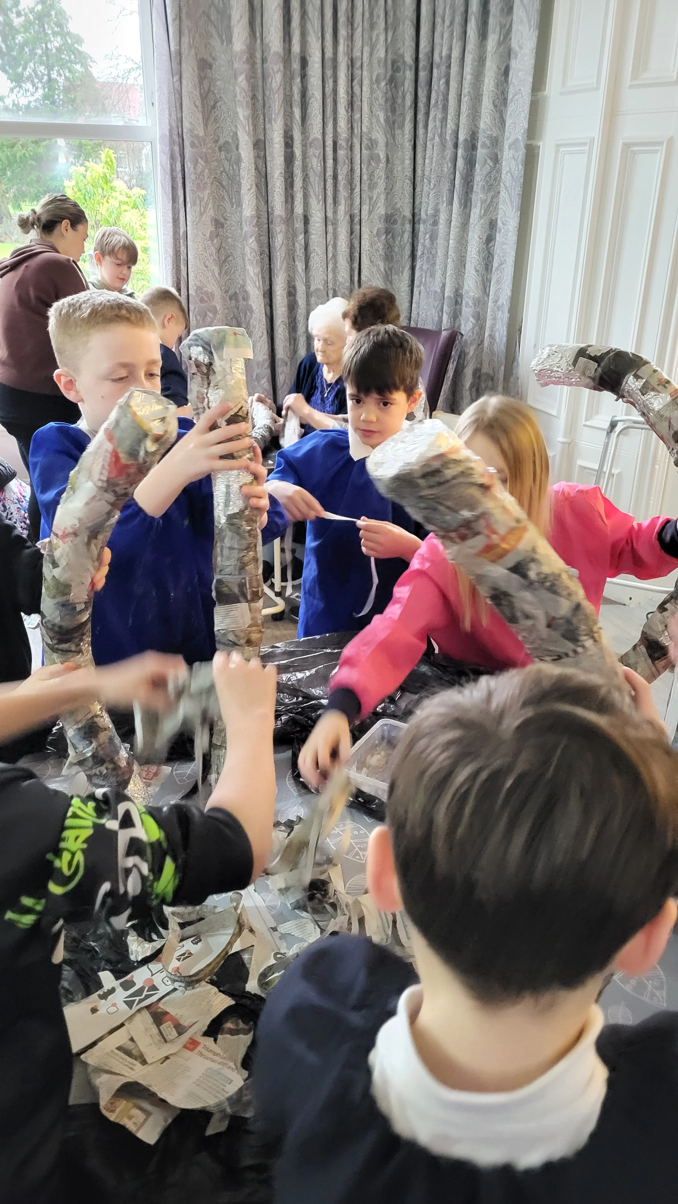 Forfar Pupils Help Residents Build a Memory Tree