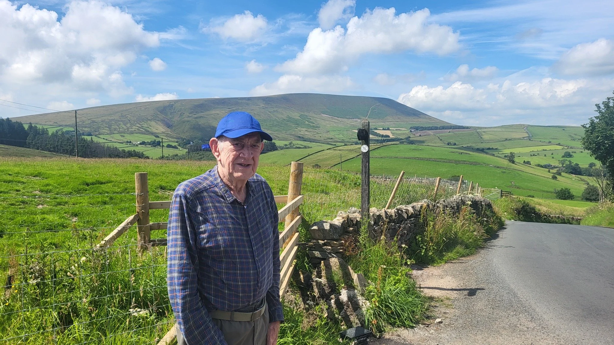 Scout Leader Living with Dementia to Lead Walk After Reunion