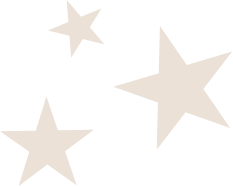 Drei beige Sterne auf weißem Hintergrund