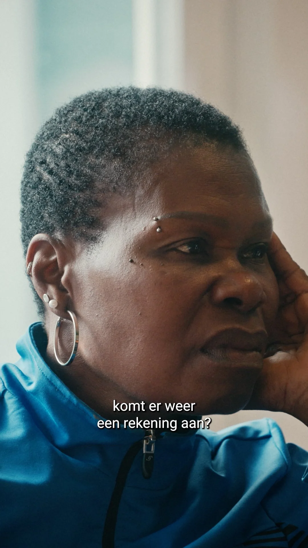 Quiet teaser - vertrouwen VERTICAL - DEF (INSTA).00_00_07_16.Still021.jpg