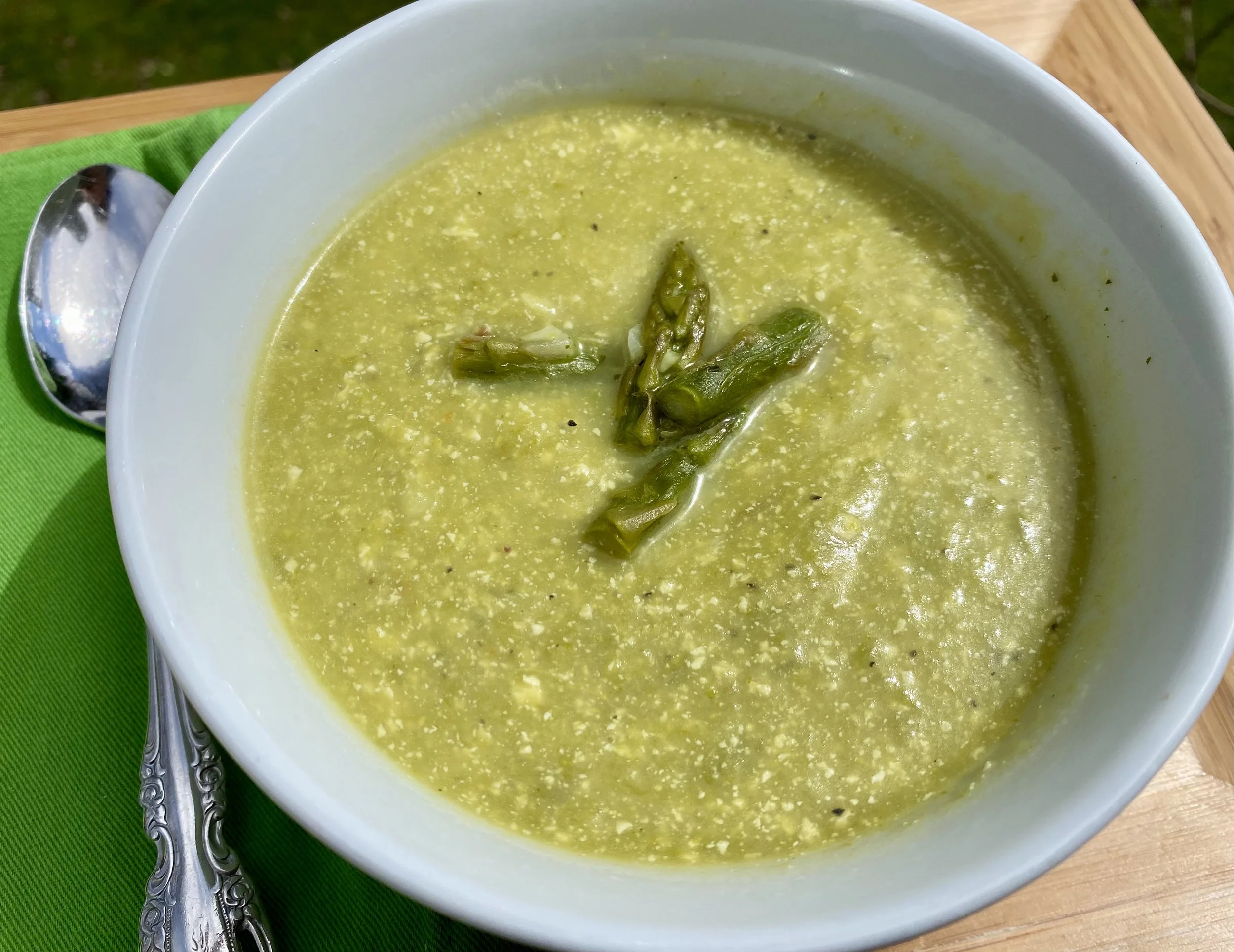 Creamy Asparagus Potato Soup - using the Instant Pot