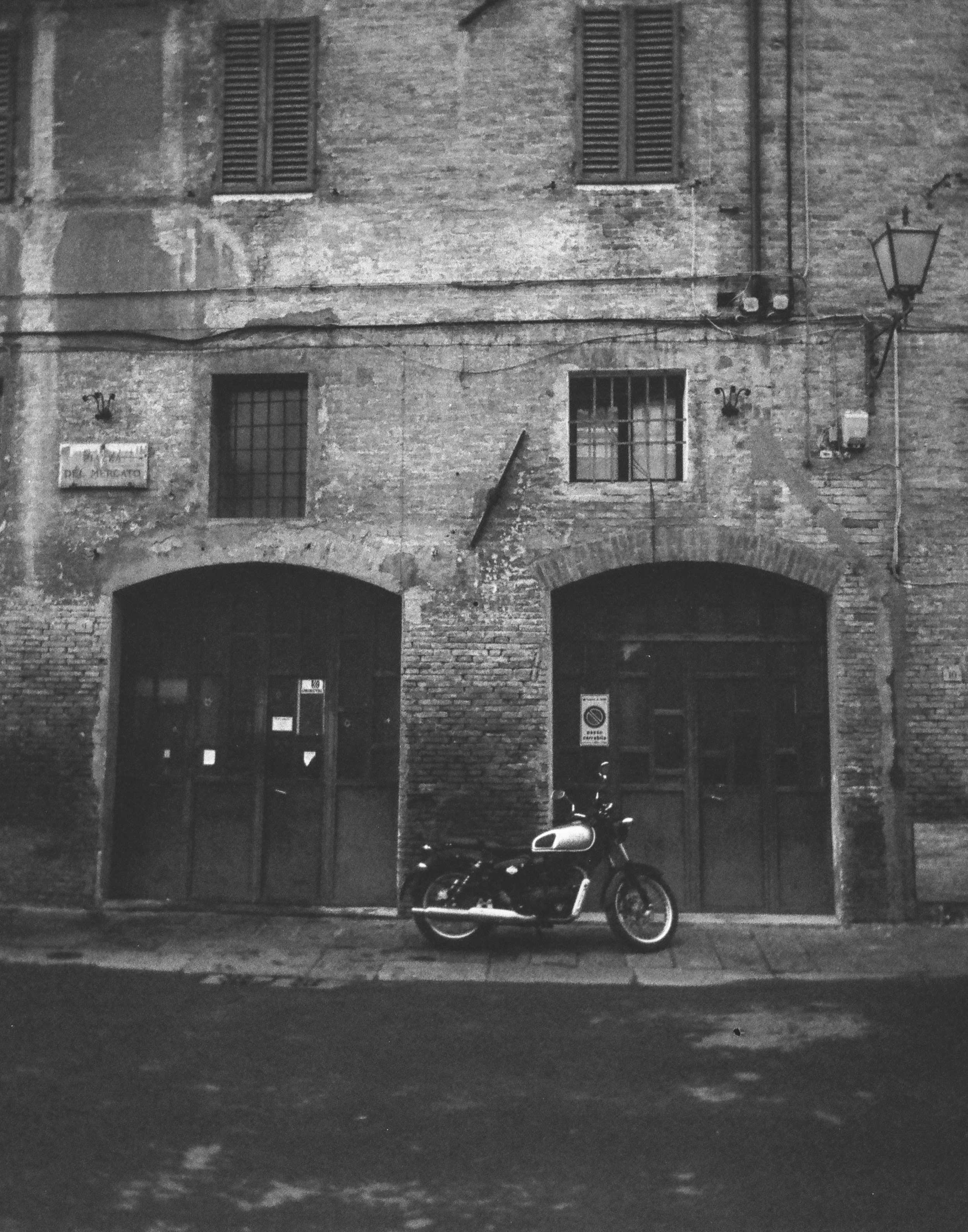 Motorbike | Kodak Ektar H35 Film | Lucca, Italy. June 2025
