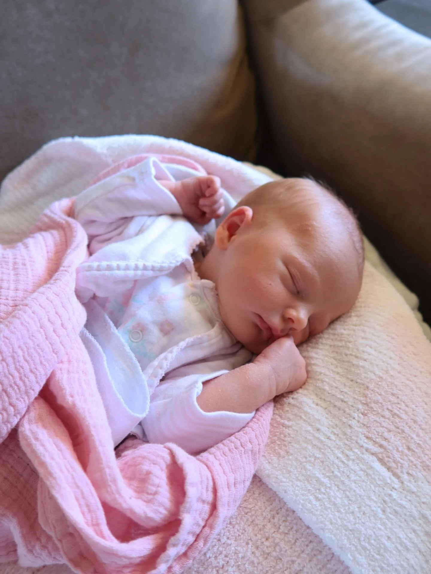 Lucy Jay Lynn 🎀✨

1 week with you &amp; our lives are forever better 🤍