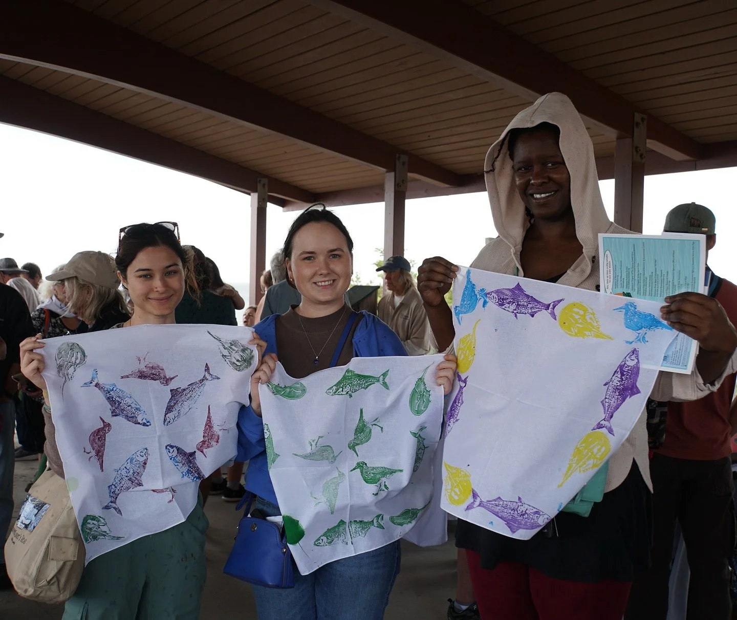 Despite the stormy weather, the second annual Red Knot Fest was a success! 🎉

From delicious tacos to hands-on activities like bandana-making and fish seining, there was something for everyone. Kids got to identify local fish, learn about horseshoe 