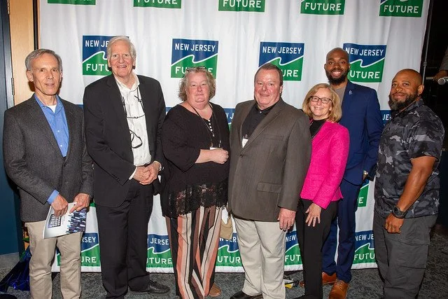 🌊 We're honored to share that the @cooperriverwatertrail  has been recognized with a 2025 New Jersey Smart Growth Award!

This award celebrates the collaboration between Upstream Alliance, @camdencountynj , @centerforaquaticsciences , @camdencommuni