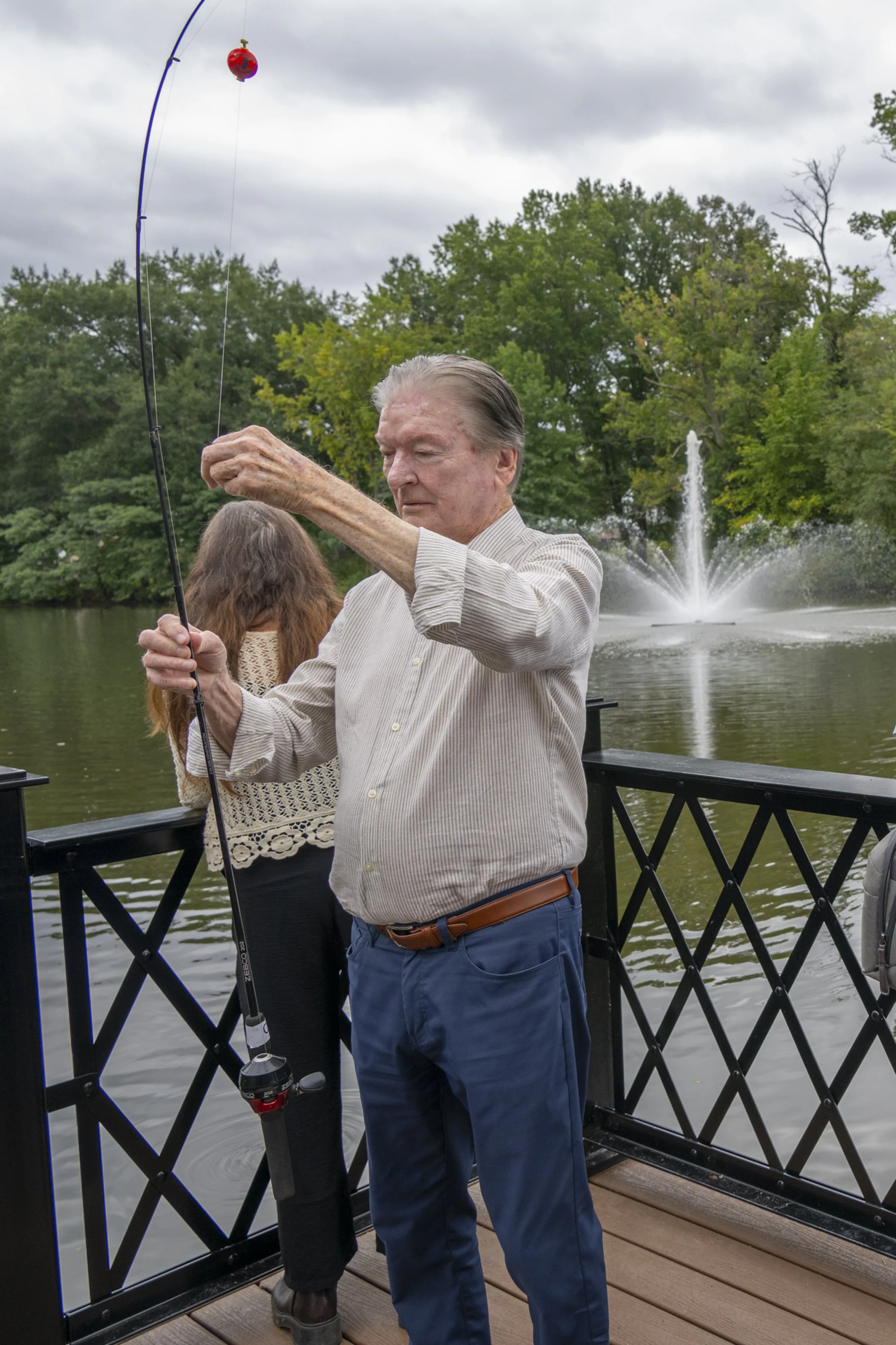 newton-lake-park-pier-ribbon-cutting_55558528012_o.jpg