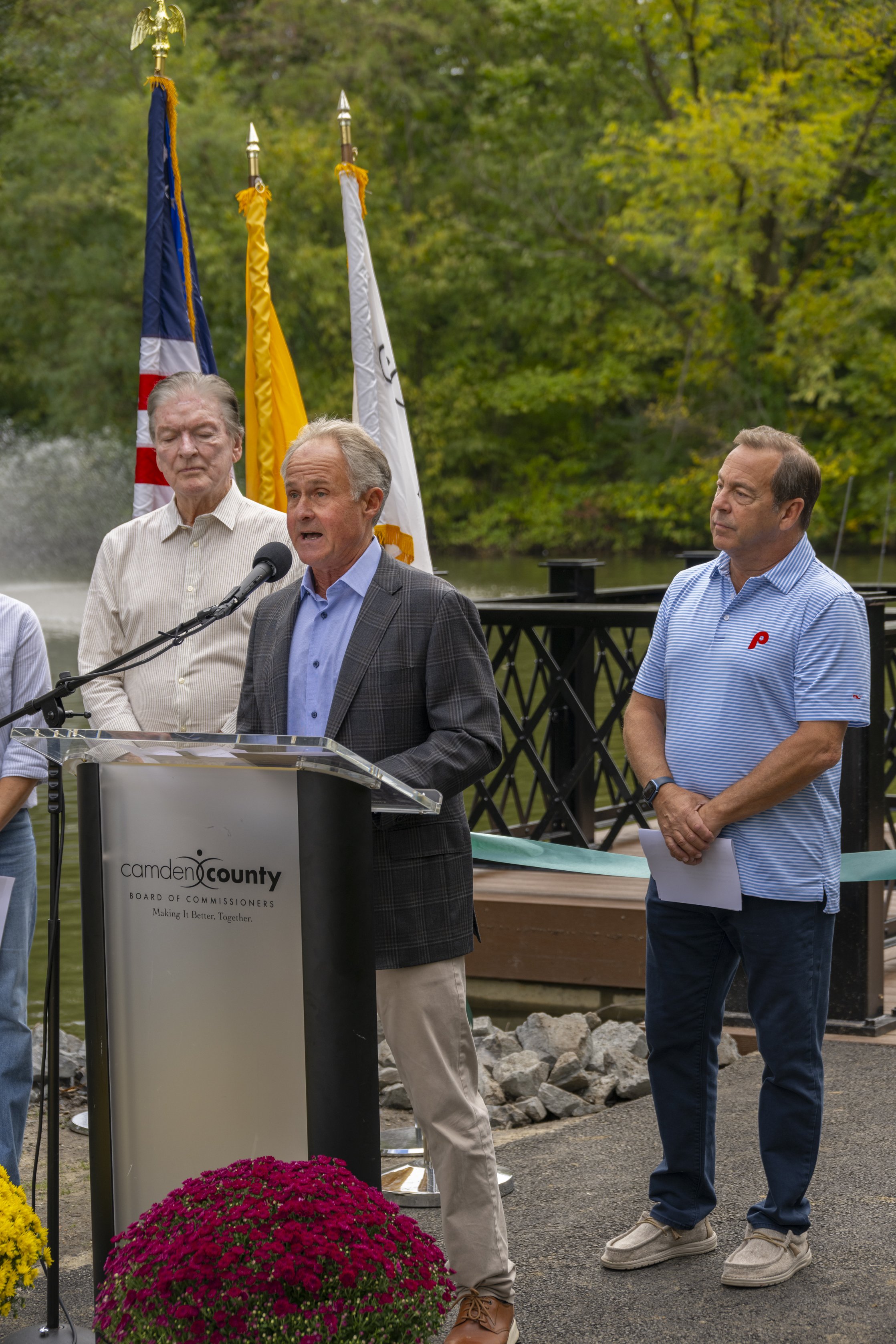newton-lake-park-pier-ribbon-cutting_55559557071_o.jpg
