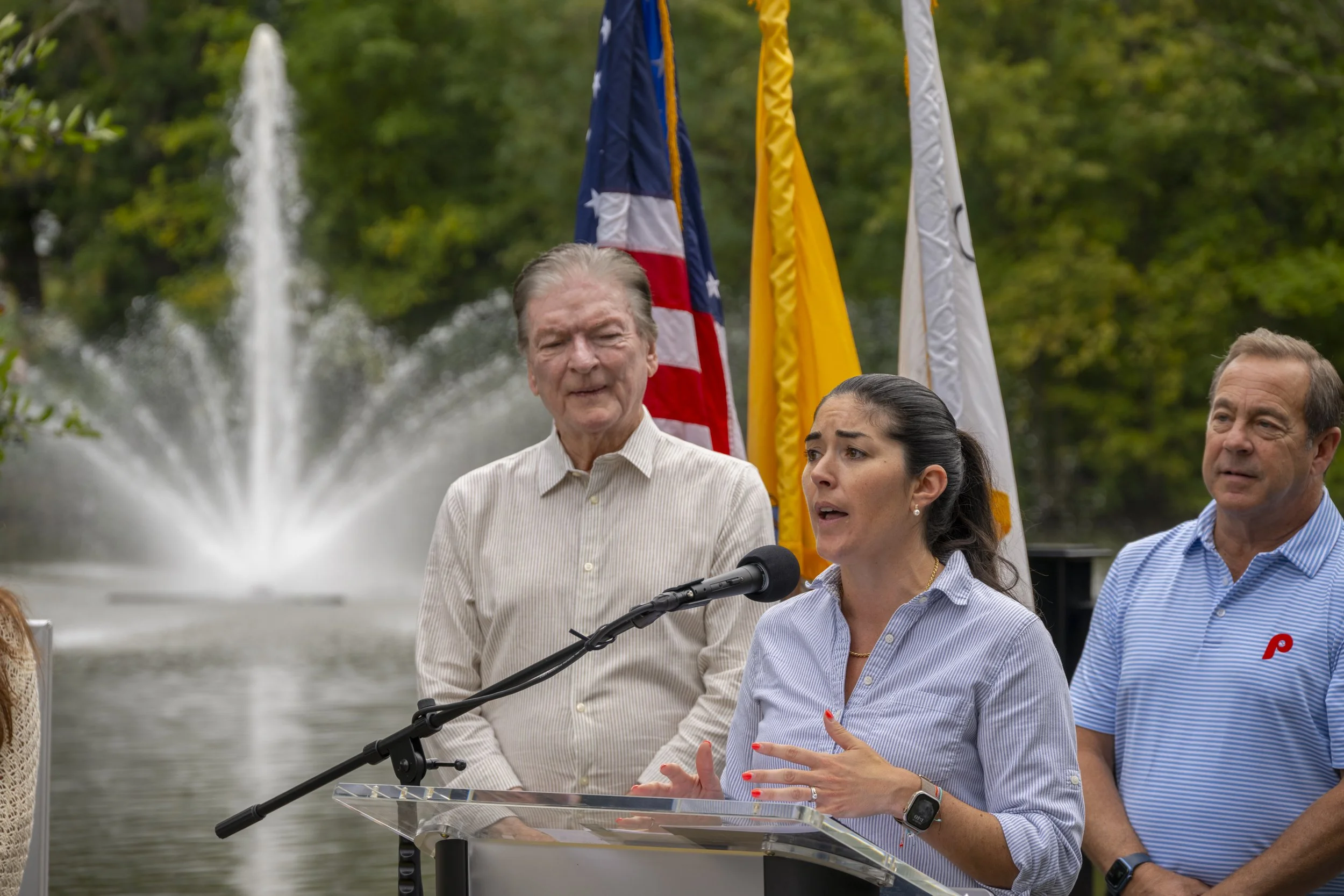 newton-lake-park-pier-ribbon-cutting_55559557041_o.jpg