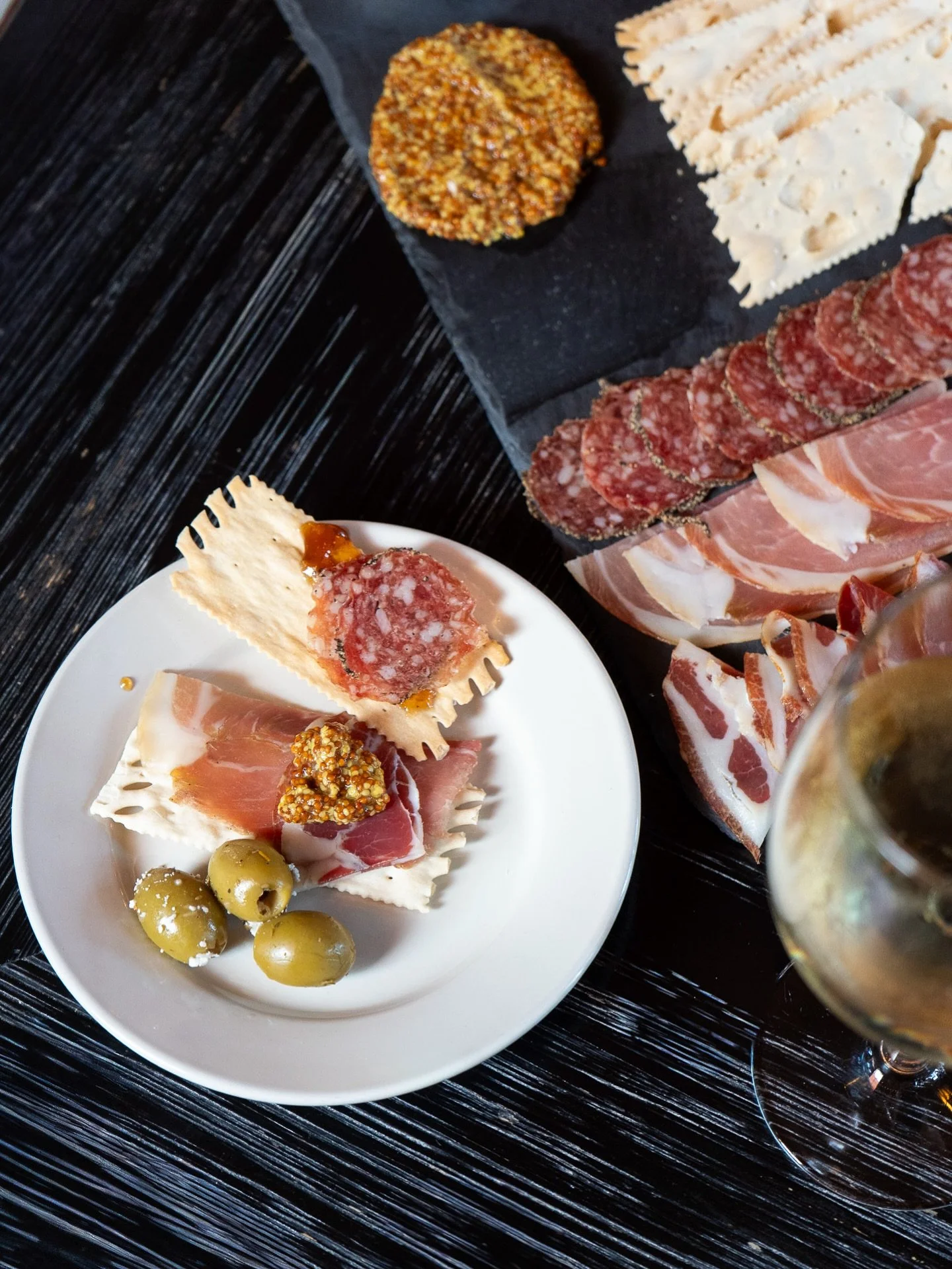 Lots of hapenings at your local wine bar this week!

Tuesday | Happy Hour 4:00-7:00 - enjoy half off house cocktails + Beer

Wednesday | Wine Wednesday Deals 4:00-7:00 - enjoy $6 select glasses of wine + 15% off charcuterie. Live music with Makenna B