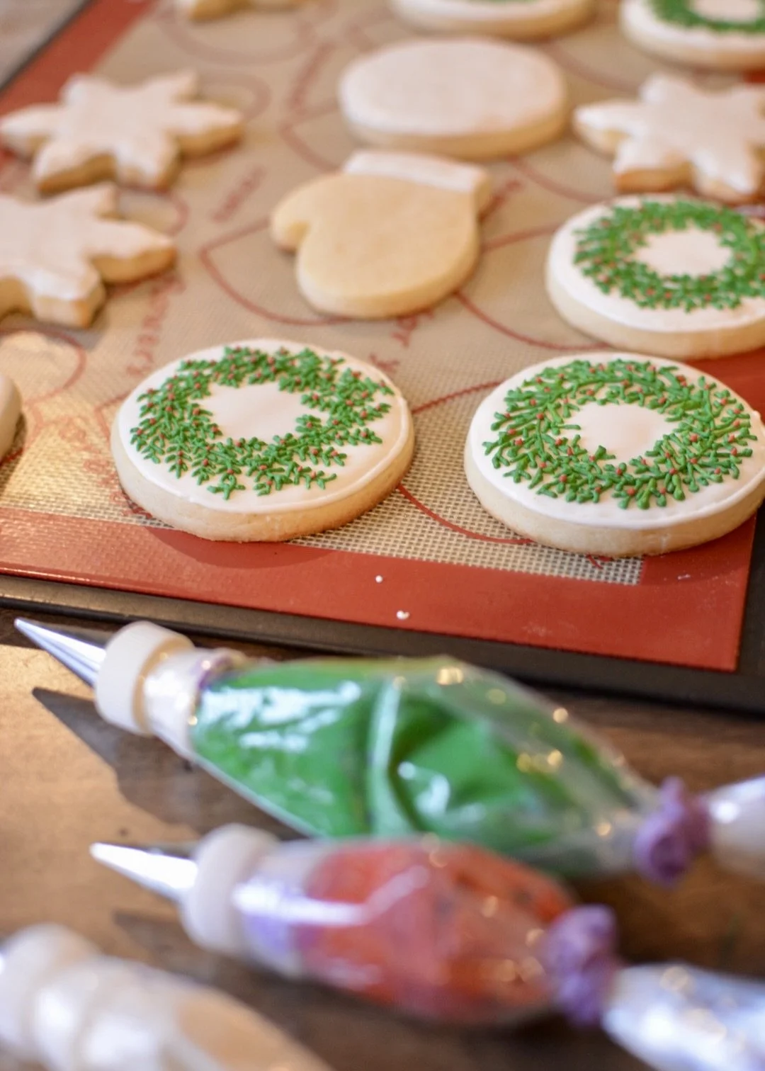 christmaswreathcookies.JPG