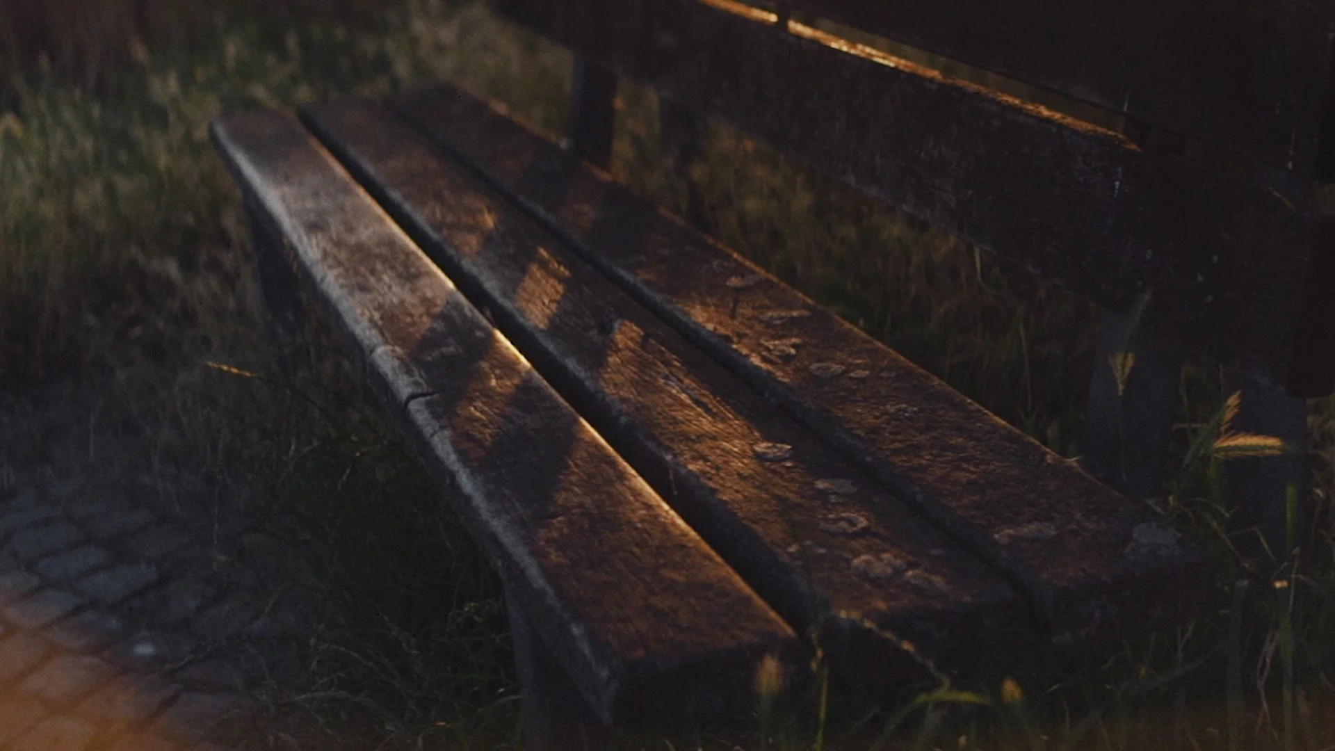 anamorphic_test_iv..00_02_23_05.Still001.jpg