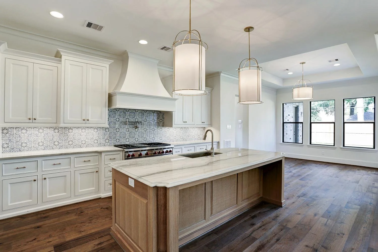 Lynnview 1615 IMG 08_1.jpg