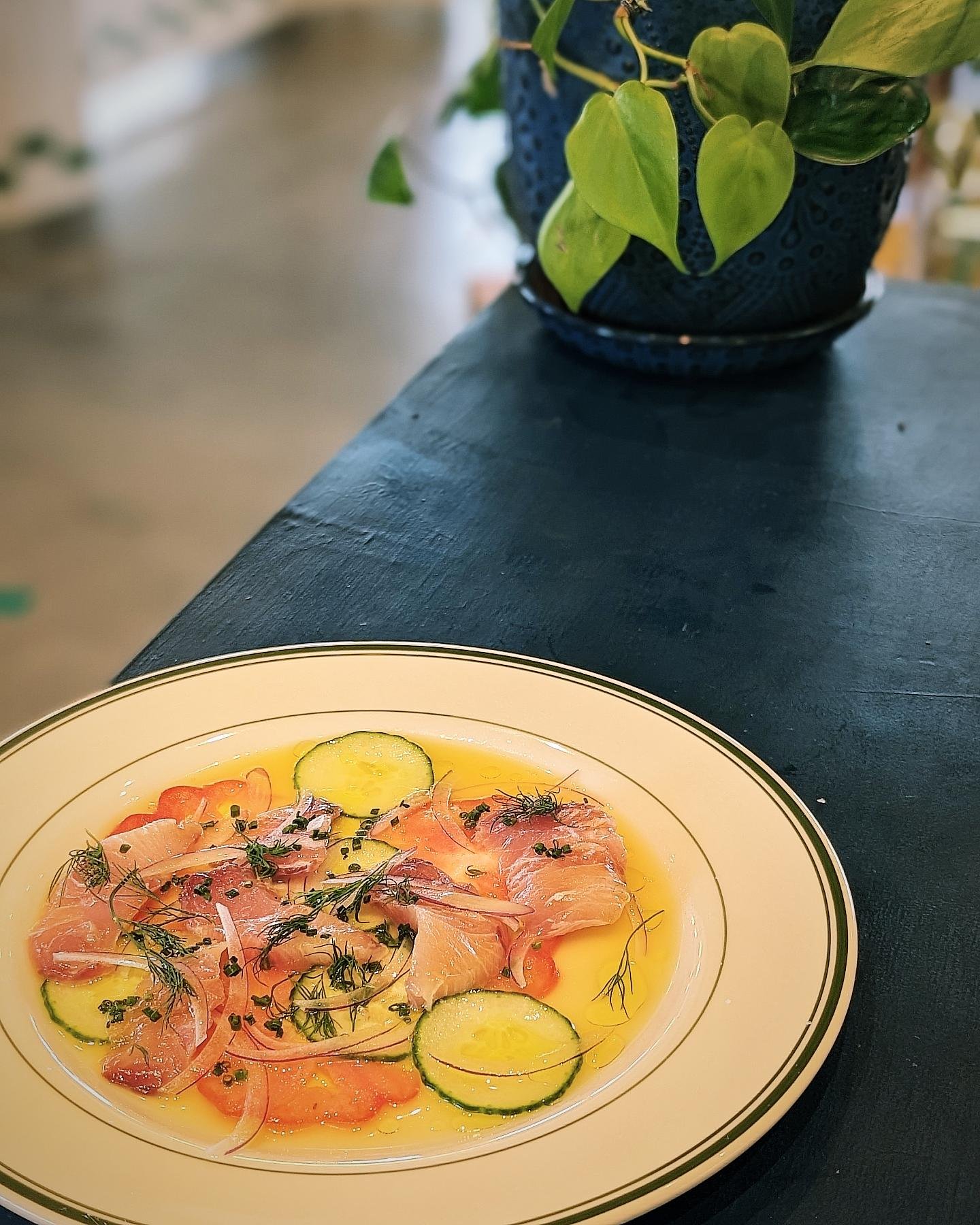 Trefethen Reisling is our wine of the month! We have two specials paired with it. 

Yellowtail crudo with old fashioned tomato, cucumber salad and citrus (insanely delicious!)

Bbq dry rub pork loin with fried potatoes and chili arugula salad (spicy 