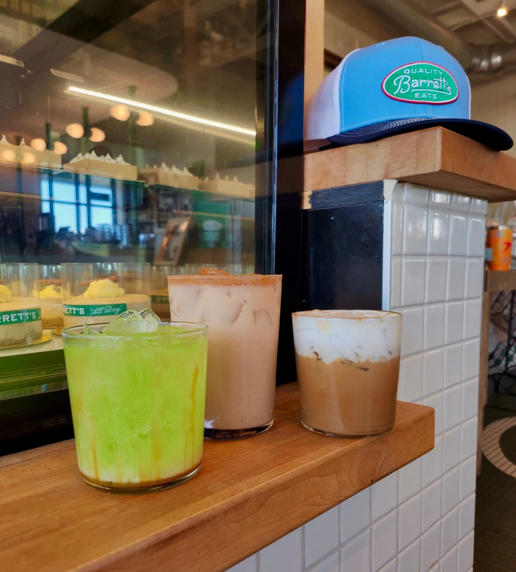 🍁 FALL FEATURES ARE NOW AT BARRETT&rsquo;S

🍏 Caramel Apple Booster; Caramel Drizzle, Granny Smith, Green Coffee-Derived Caffeine Additive 

🎃 Pumpkin Latte with Cream Cheese Foam 

🍂 Apple Butter Chai Latte