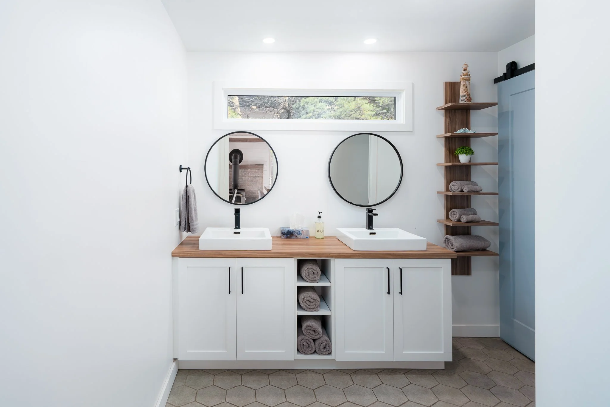 Décoration, Déco, Airbnb, Salle de Bain Maison en location, Chalet a louer, Rimouski, Design intérieur 