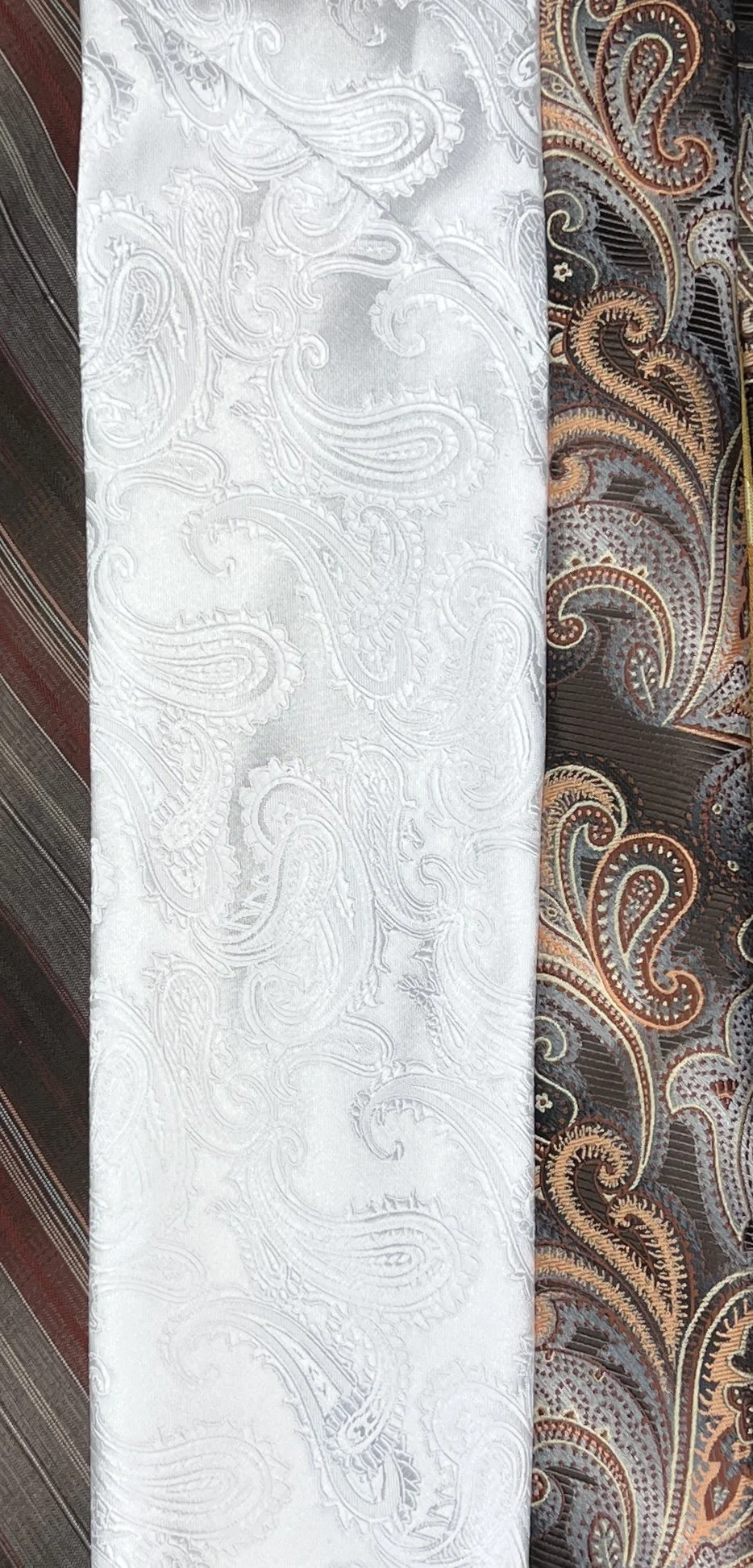 Scarf Brown Gold White 2.jpg