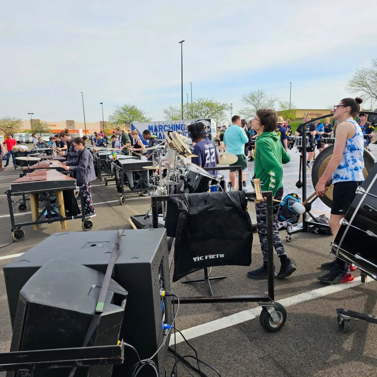 Getting some outdoor reps in this great weather before prelims!
.
.
.
#LEP23 #PerformMAPA #WGI23 @vicfirth @zildjiancompany