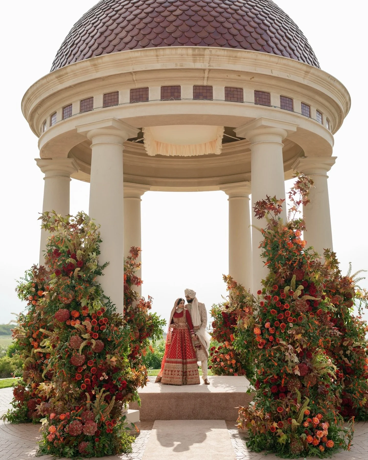 Sahiba &amp; Harsh&rsquo;s gorgeous wedding at @pelicanhillresort! This 3 day Indian wedding felt like the perfect closing chapter to my 2025 season. Honored to capture every moment with the incredible @anaisevents.

planning &amp; design @anaisevent